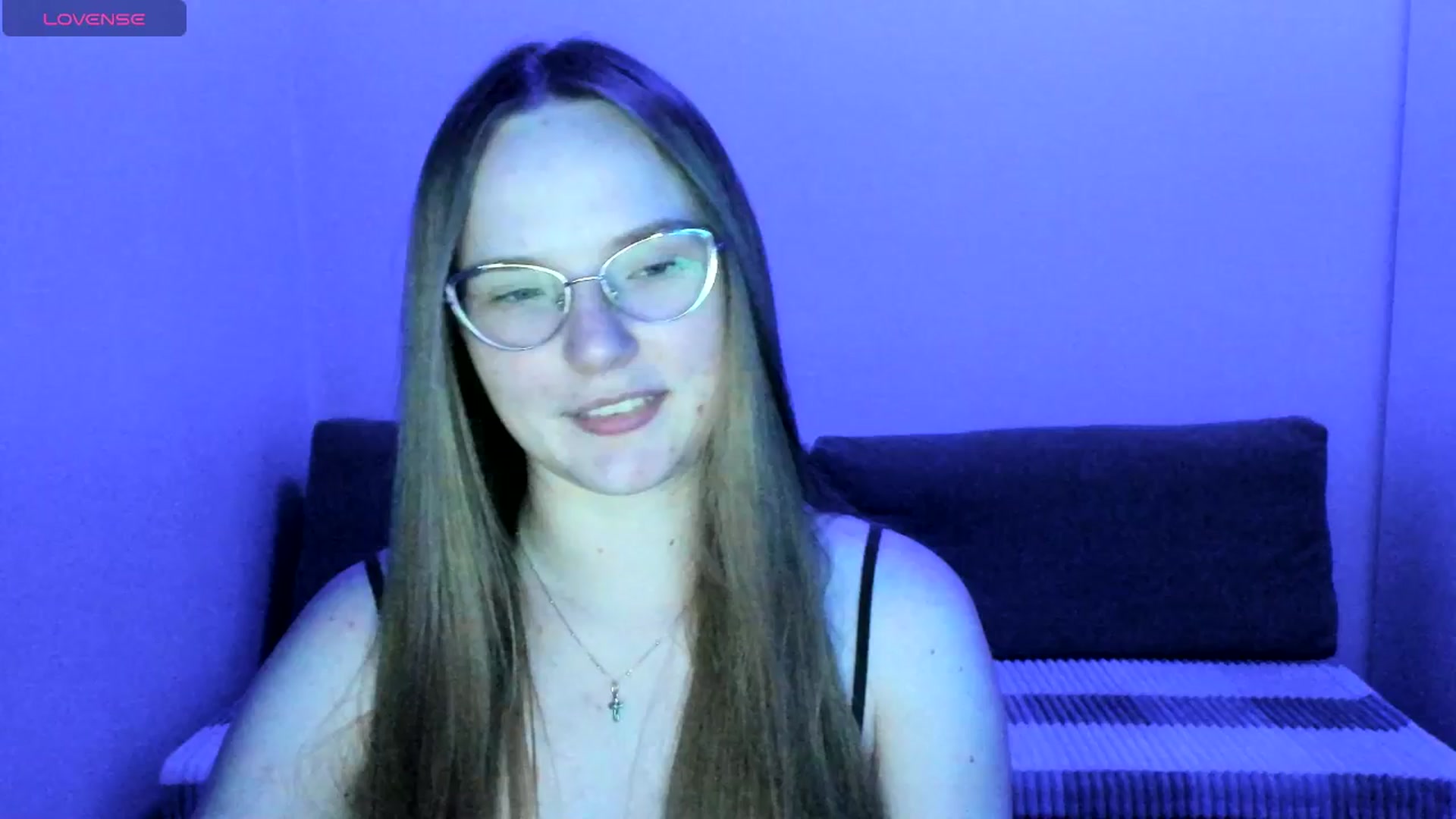 Gallery image thumbnail from Shy_Melany's myfreecams stream on, 07/11/2025, 23:19 image 8 of 20
