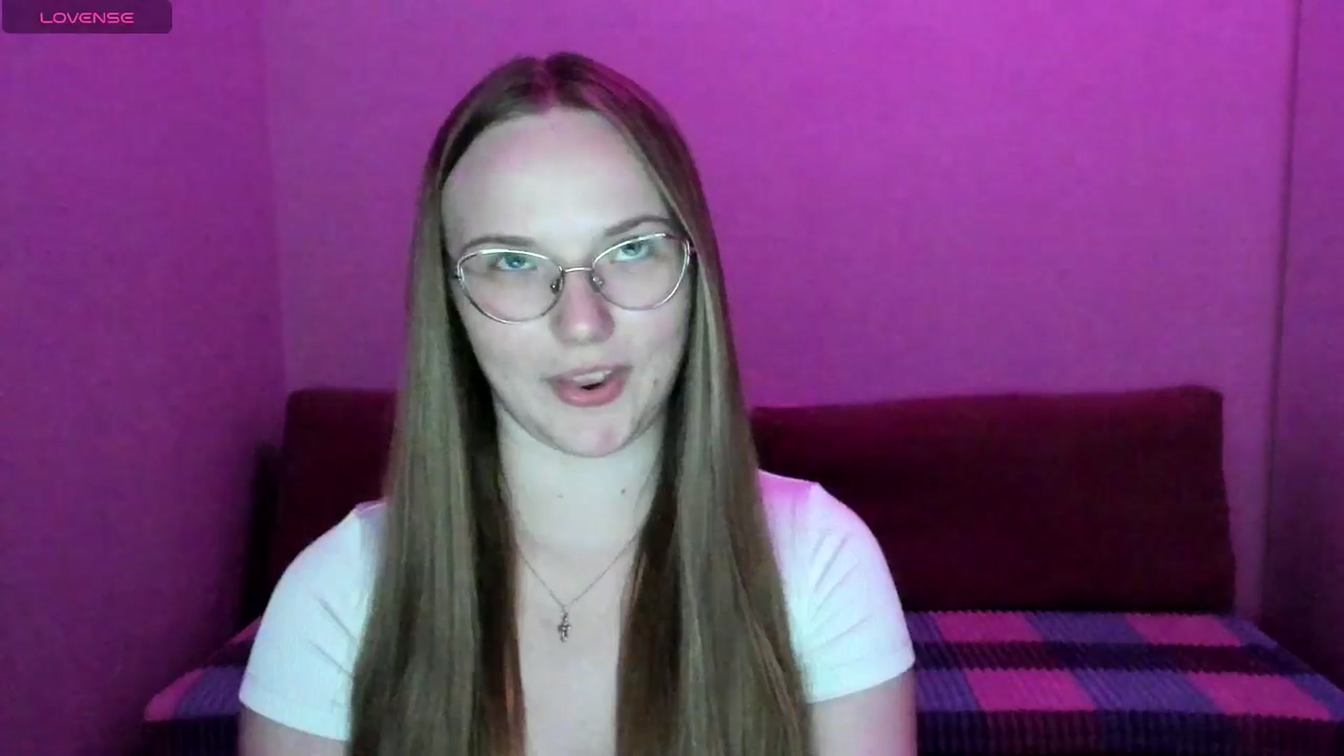 Gallery image thumbnail from Shy_Melany's myfreecams stream on, 07/12/2025, 20:04 image 17 of 20