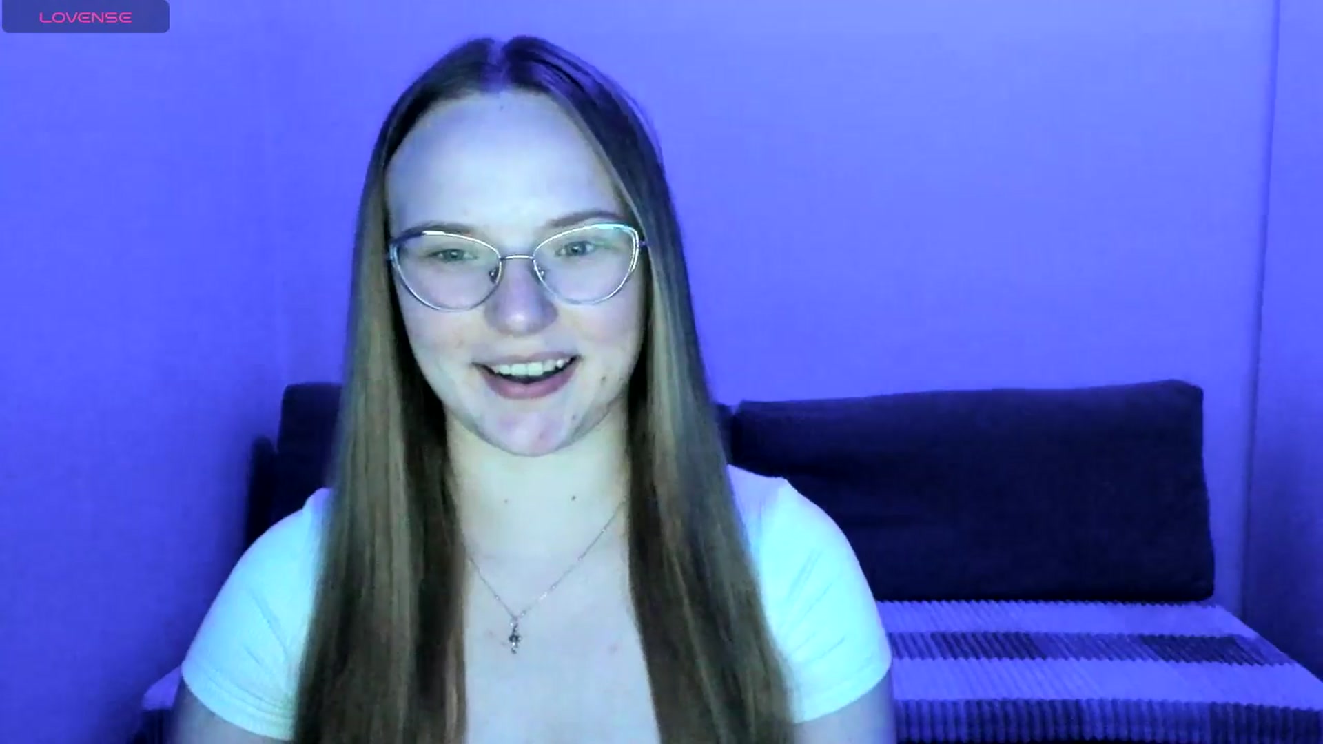 Gallery image thumbnail from Shy_Melany's myfreecams stream on, 07/12/2025, 20:04 image 15 of 20