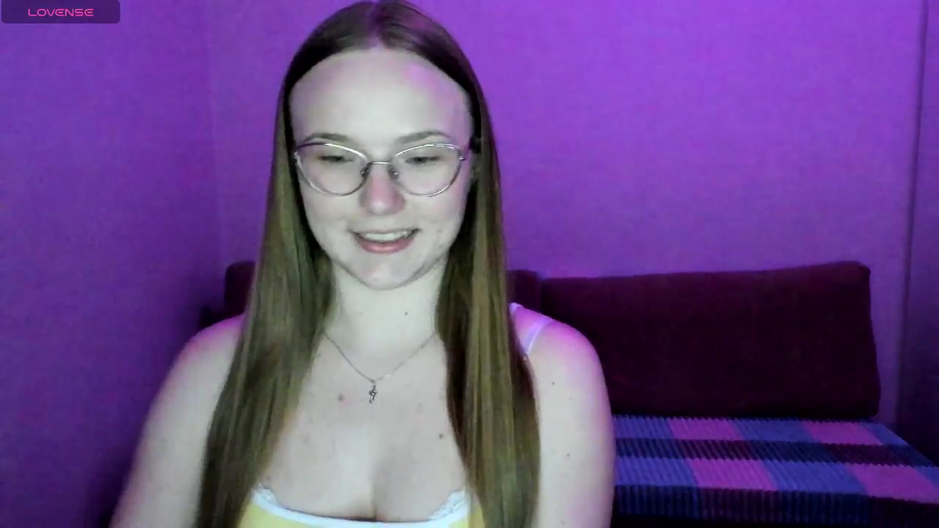 Gallery image thumbnail from Shy_Melany's myfreecams stream on, 07/29/2025, 18:30 image 4 of 20