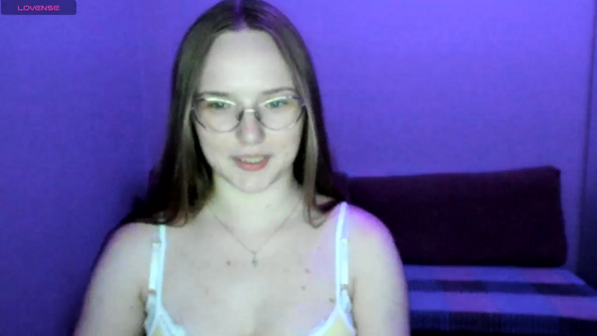 Gallery image thumbnail from Shy_Melany's myfreecams stream on, 07/29/2025, 18:30 image 13 of 20