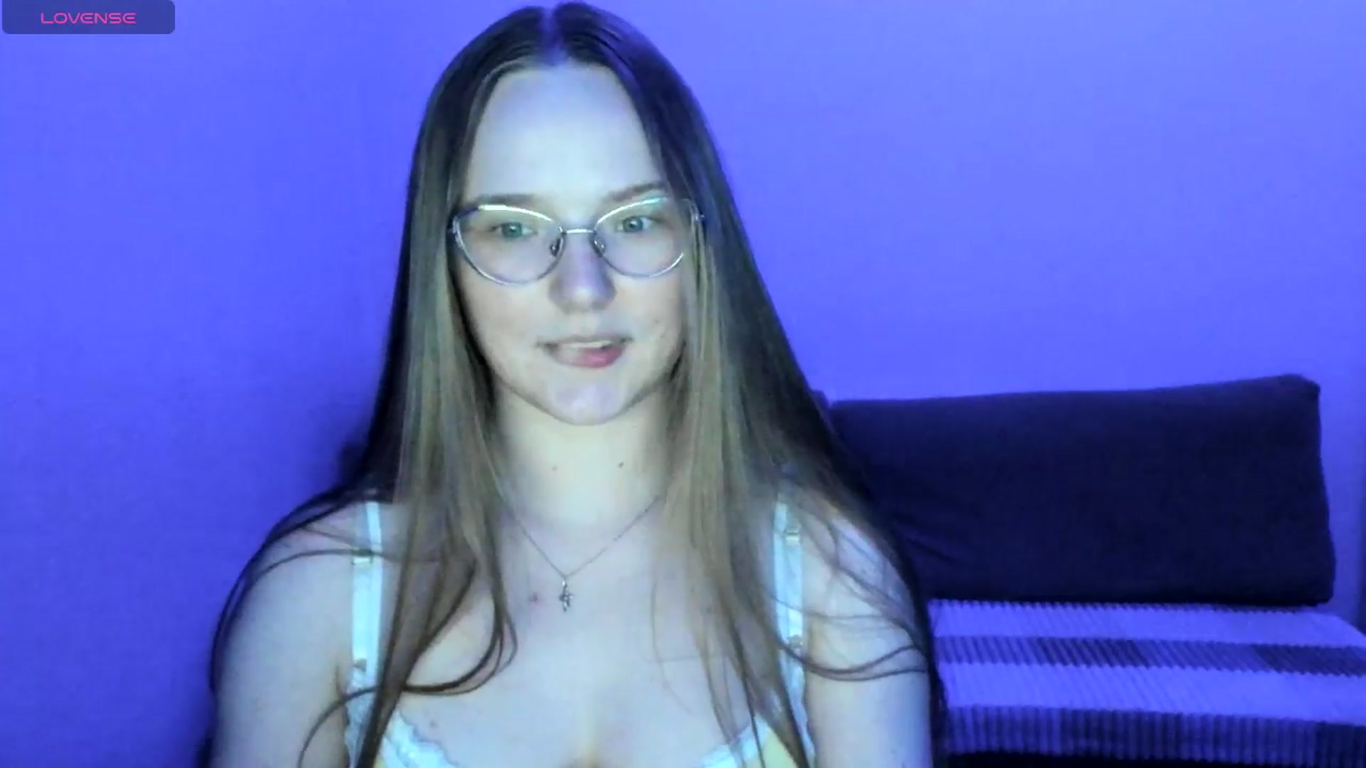 Gallery image thumbnail from Shy_Melany's myfreecams stream on, 07/29/2025, 19:09 image 7 of 20