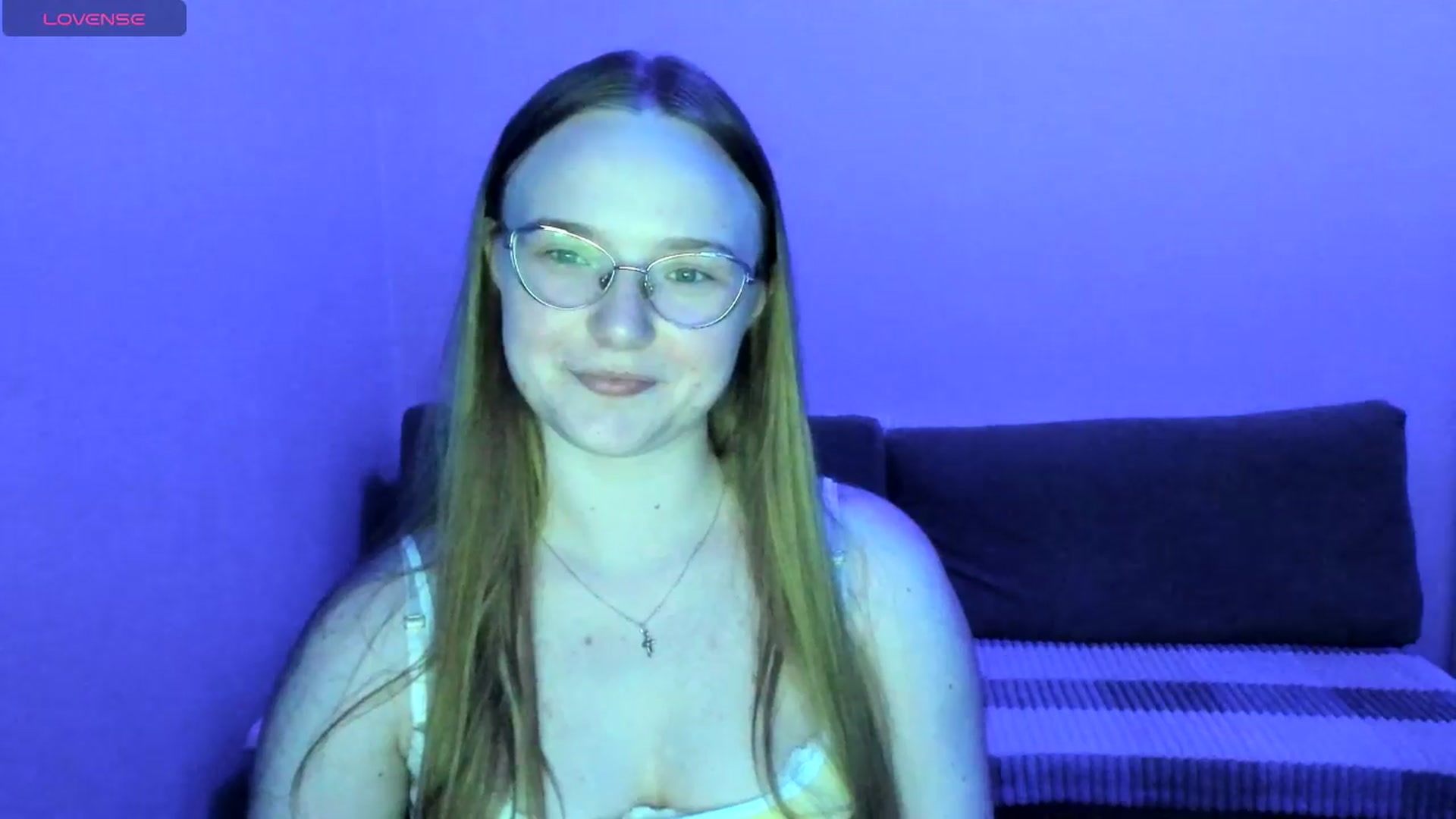 Gallery image thumbnail from Shy_Melany's myfreecams stream on, 07/29/2025, 19:09 image 14 of 20