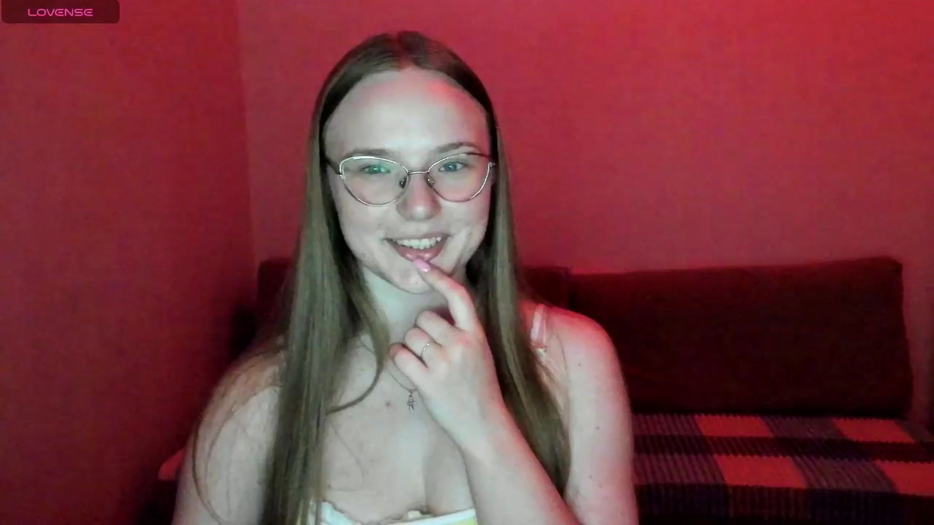 Gallery image thumbnail from Shy_Melany's myfreecams stream on, 07/29/2025, 19:09 image 12 of 20
