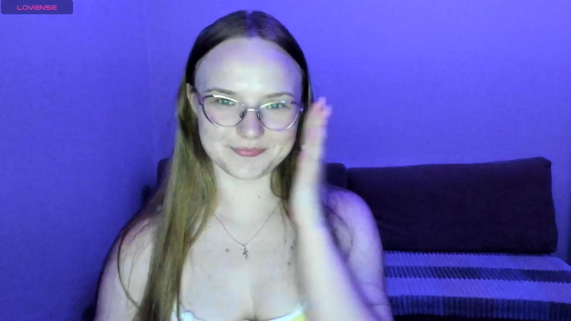 Gallery image thumbnail from Shy_Melany's myfreecams stream on, 07/29/2025, 19:09 image 10 of 20
