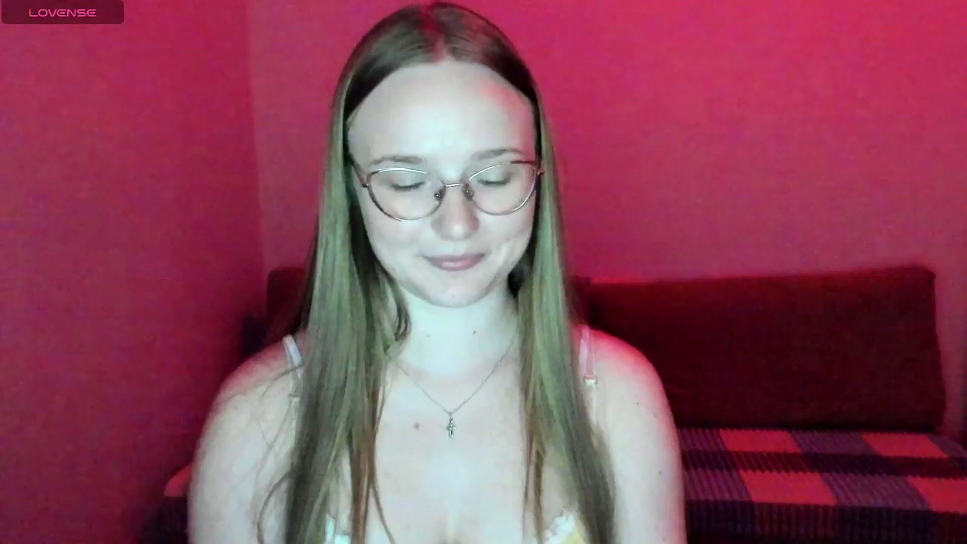 Gallery image thumbnail from Shy_Melany's myfreecams stream on, 07/29/2025, 19:09 image 16 of 20