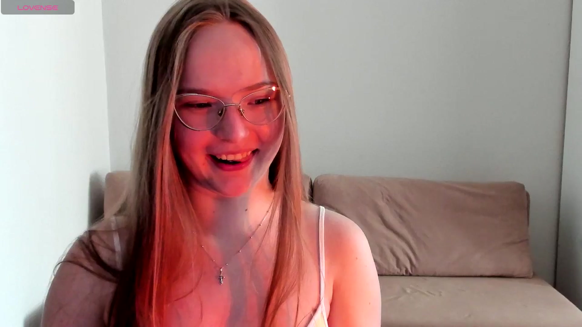 Gallery image thumbnail from Shy_Melany's myfreecams stream on, 08/07/2025, 11:44 image 19 of 20