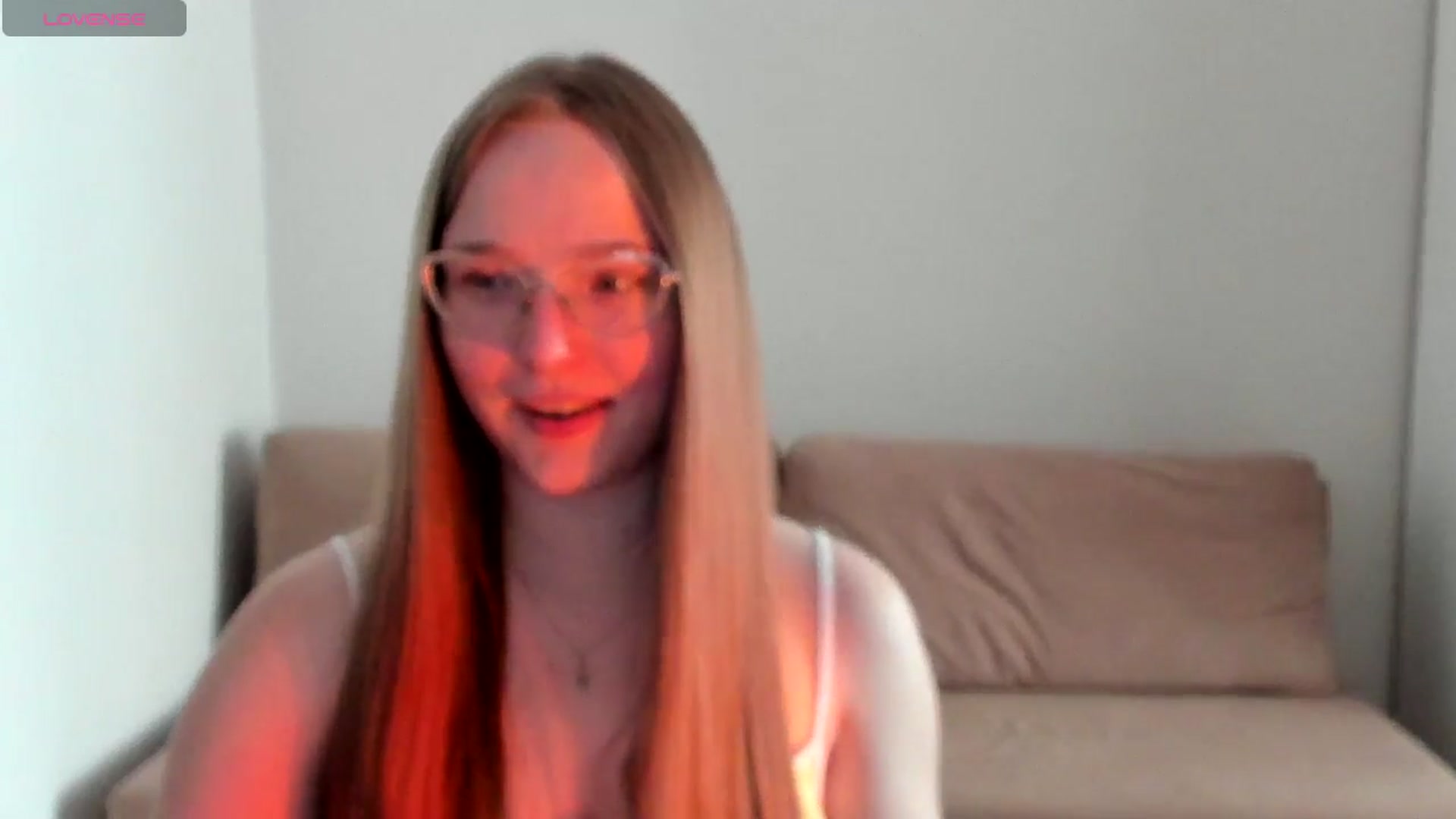 Gallery image thumbnail from Shy_Melany's myfreecams stream on, 08/07/2025, 11:44 image 6 of 20