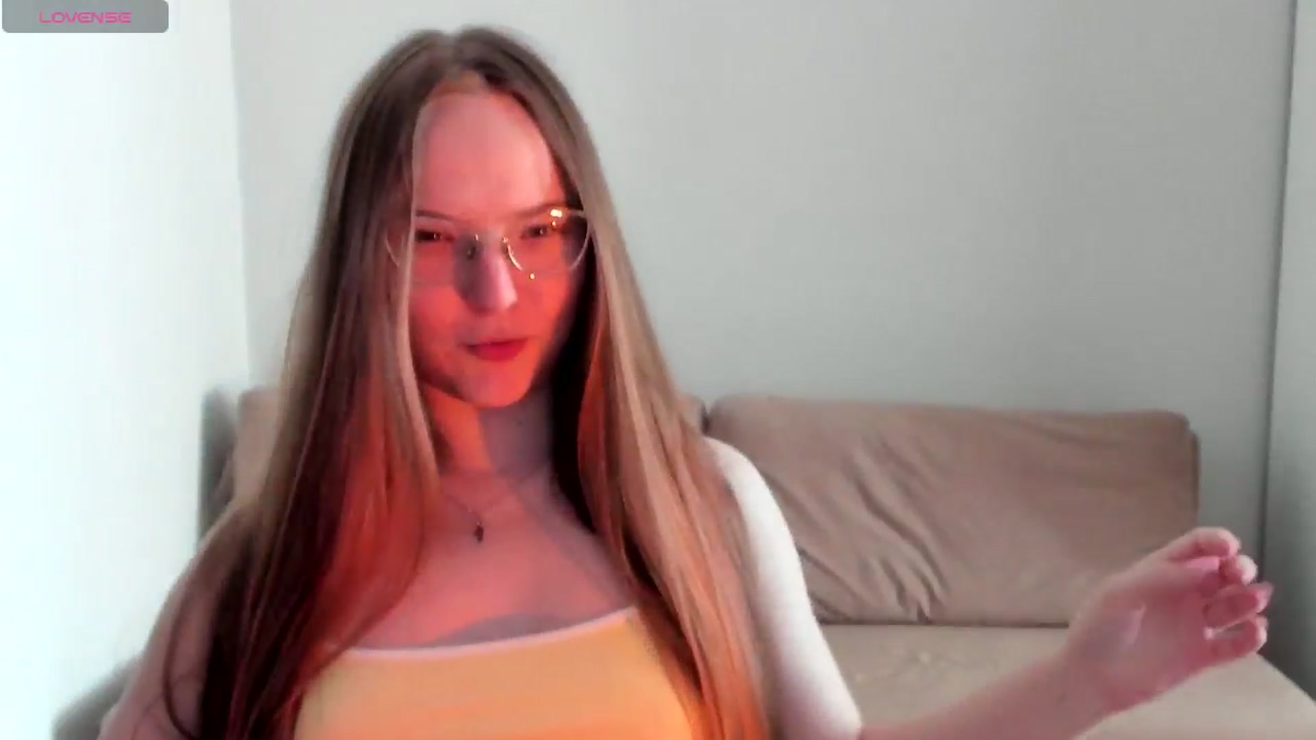 Gallery image thumbnail from Shy_Melany's myfreecams stream on, 08/07/2025, 11:44 image 17 of 20