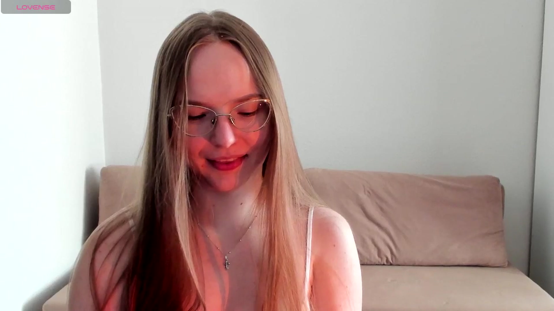 Gallery image thumbnail from Shy_Melany's myfreecams stream on, 08/07/2025, 12:40 image 18 of 20