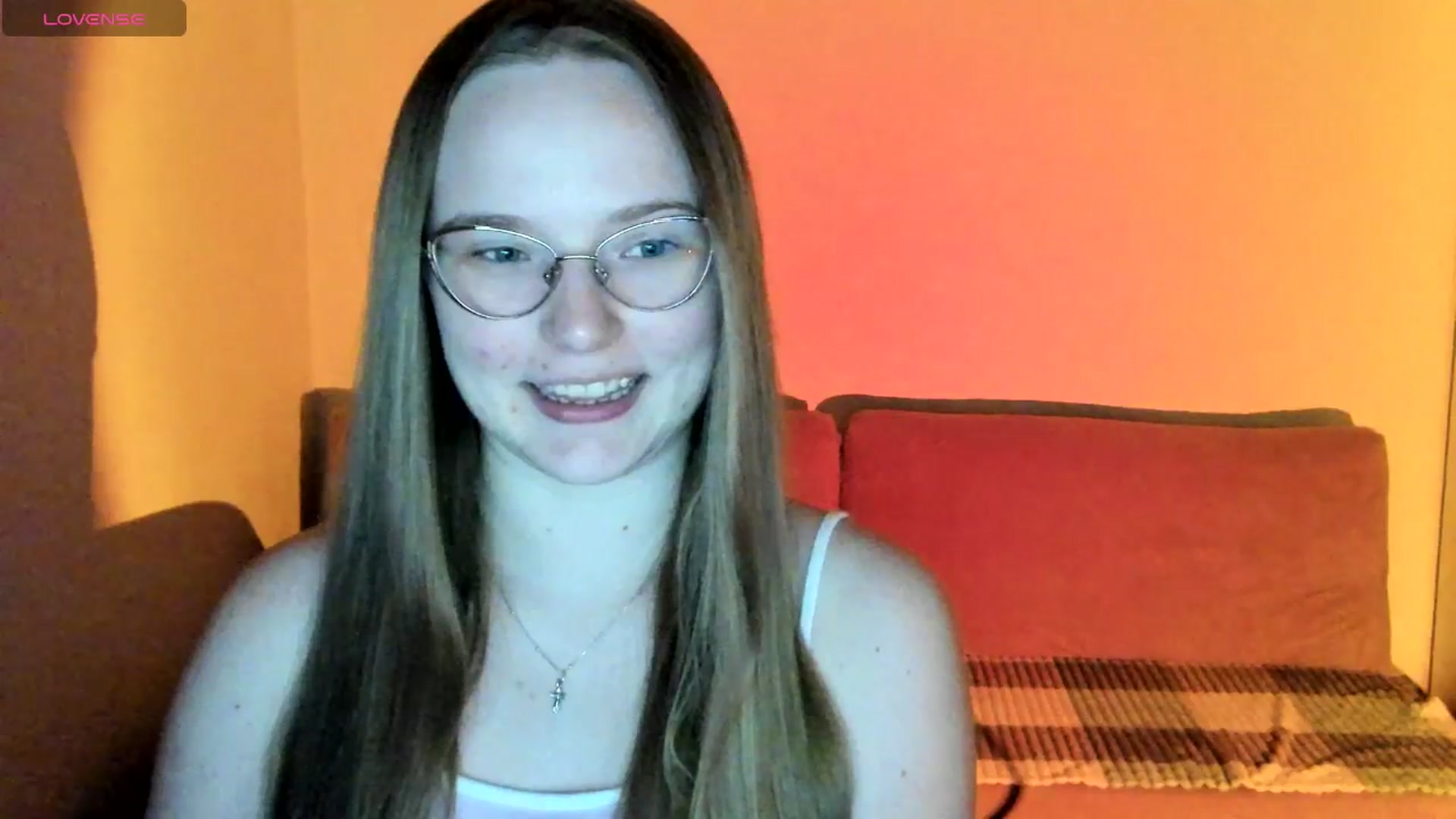 Gallery image thumbnail from Shy_Melany's myfreecams stream on, 08/10/2025, 19:17 image 15 of 20