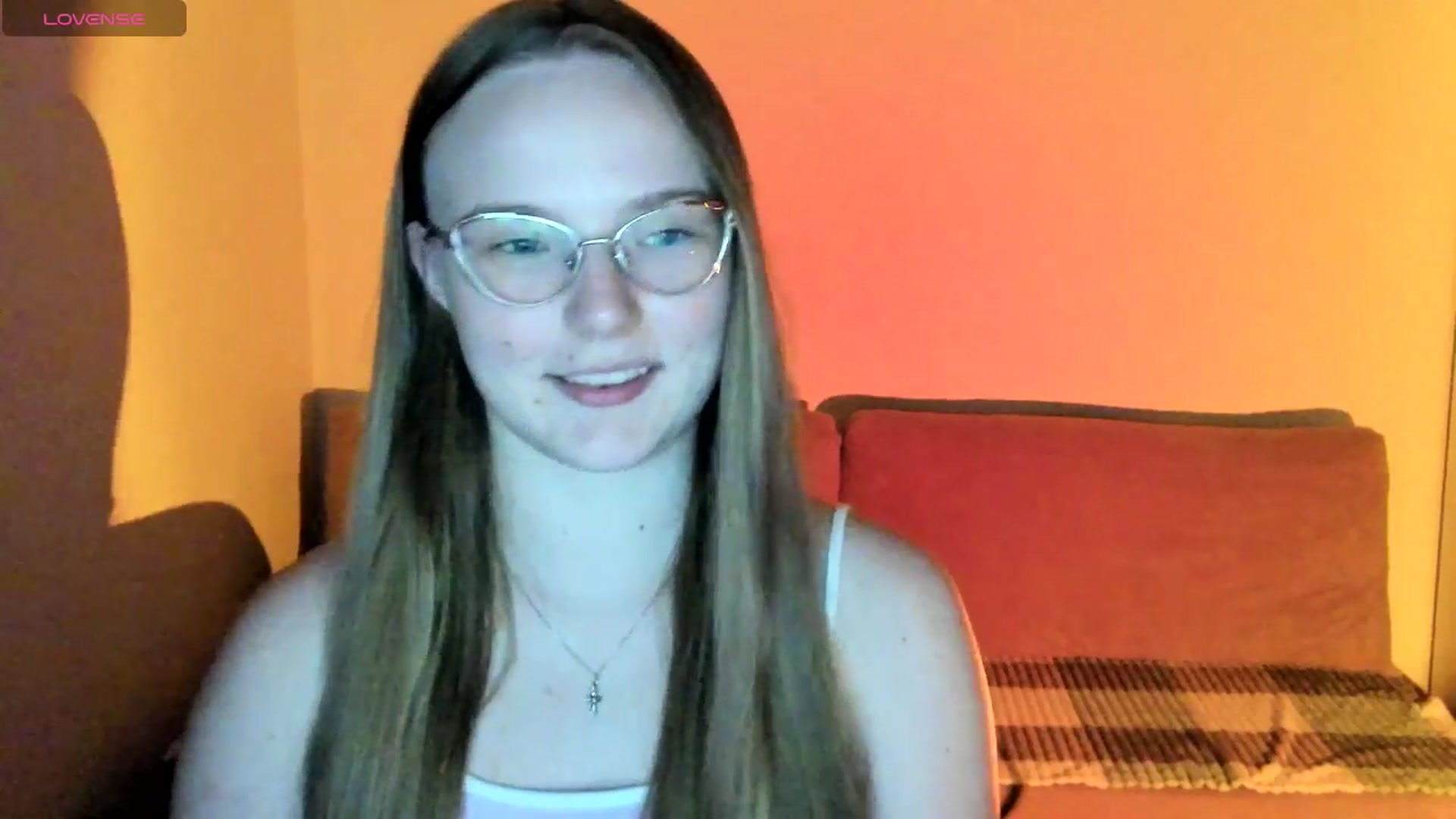 Gallery image thumbnail from Shy_Melany's myfreecams stream on, 08/10/2025, 19:17 image 17 of 20