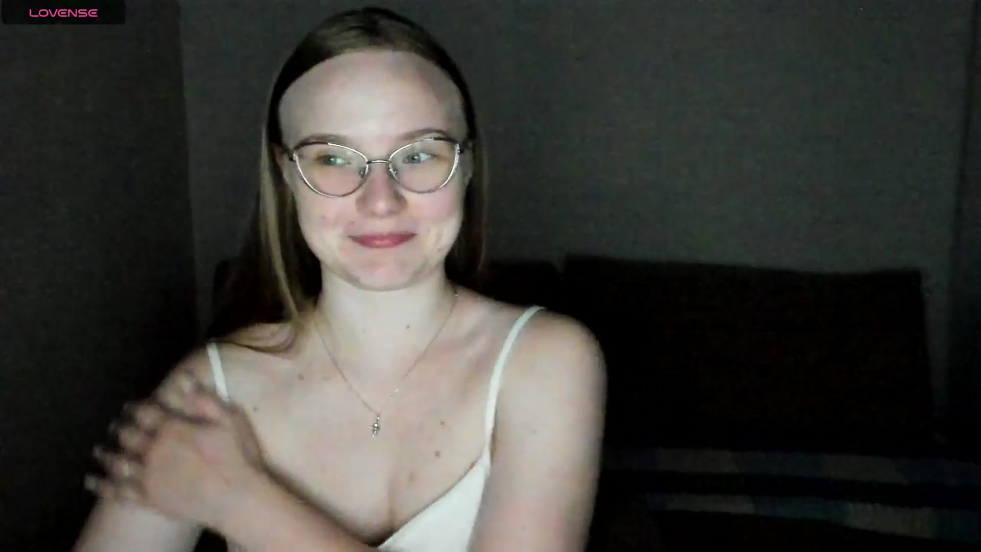Gallery image thumbnail from Shy_Melany's myfreecams stream on, 08/14/2025, 18:10 image 17 of 20