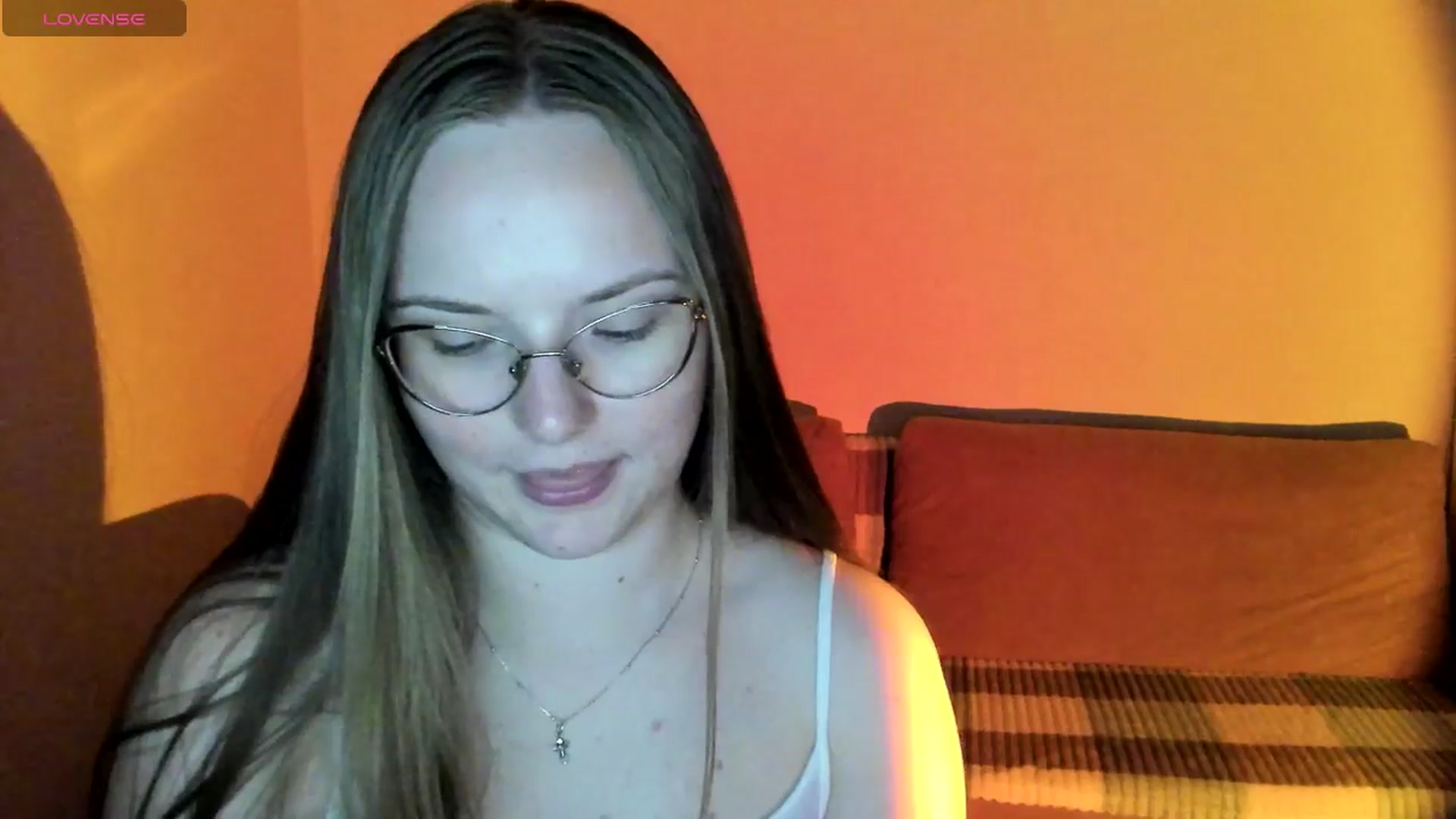 Gallery image thumbnail from Shy_Melany's myfreecams stream on, 08/27/2025, 23:43 image 11 of 20