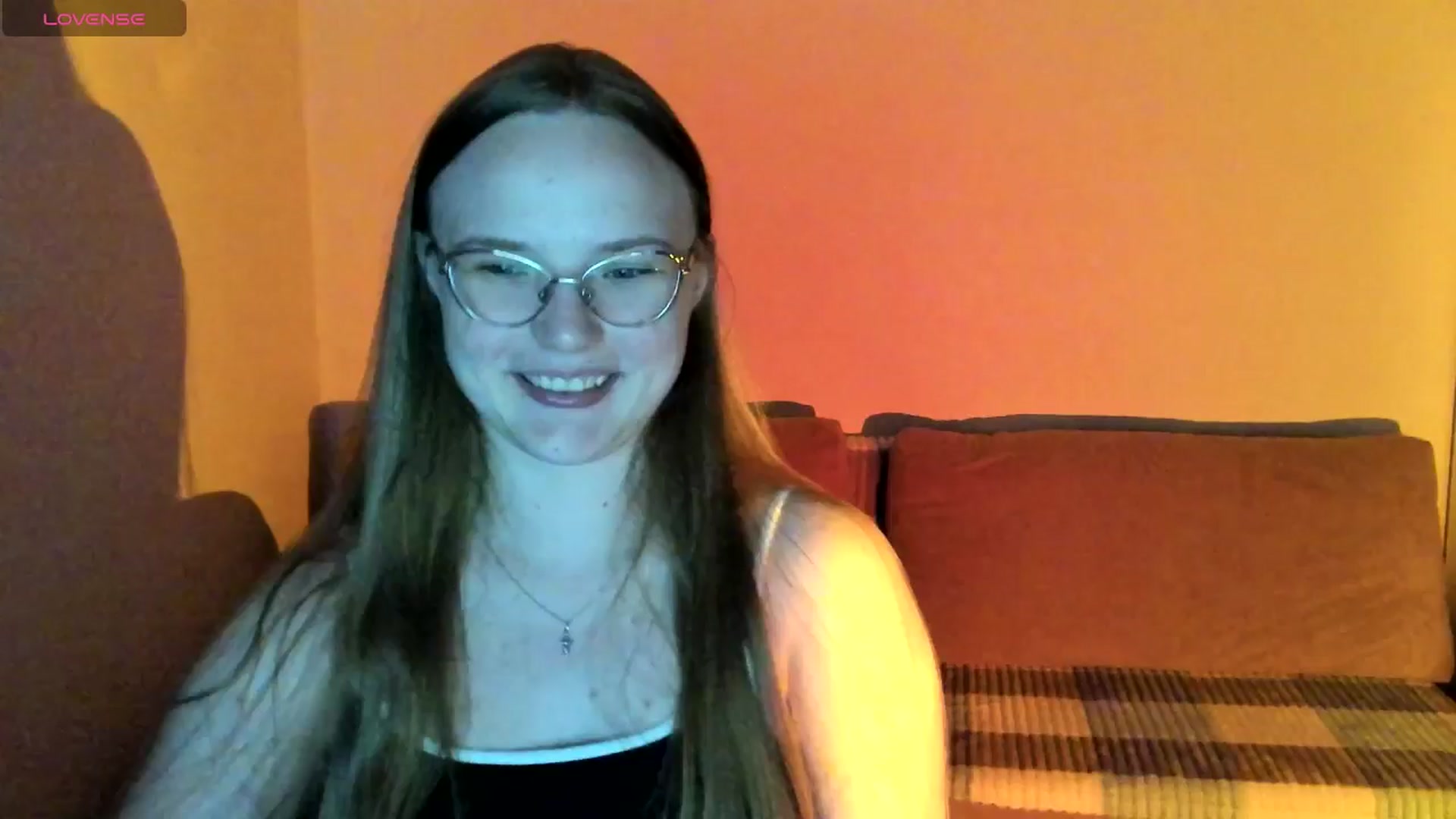 Gallery image thumbnail from Shy_Melany's myfreecams stream on, 08/28/2025, 19:33 image 17 of 20