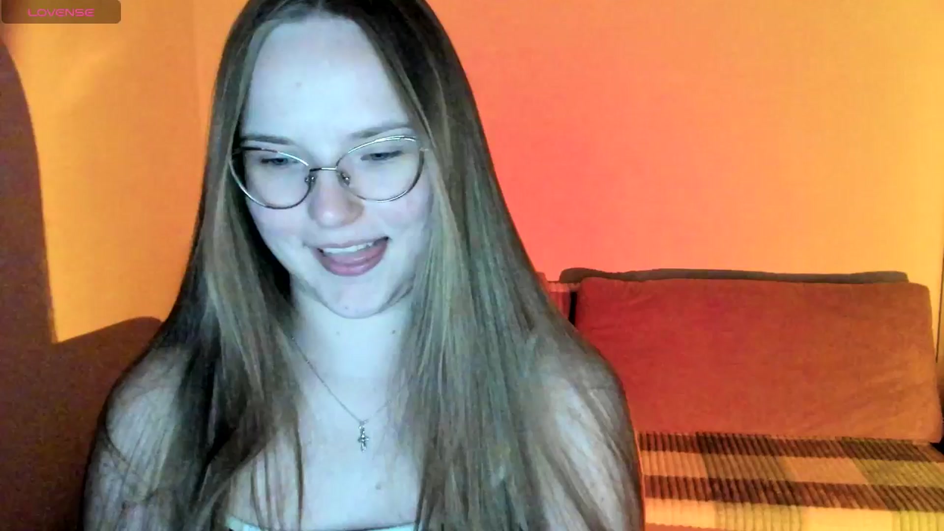 Gallery image thumbnail from Shy_Melany's myfreecams stream on, 08/28/2025, 19:33 image 10 of 20