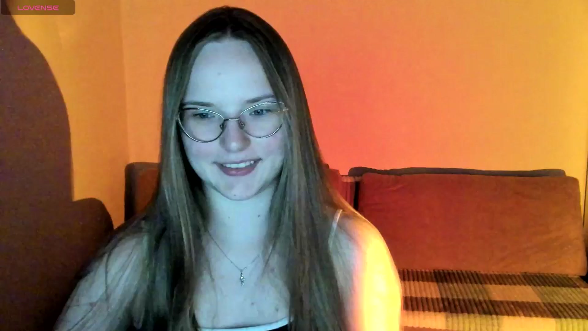 Gallery image thumbnail from Shy_Melany's myfreecams stream on, 08/28/2025, 19:33 image 15 of 20