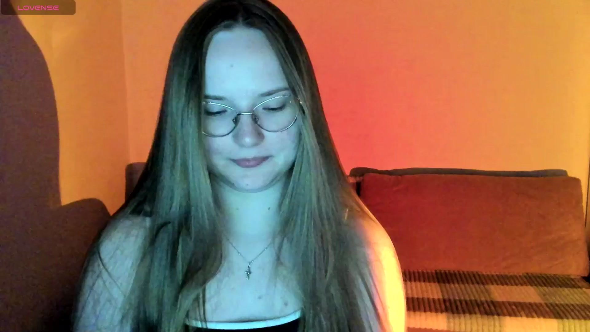 Gallery image thumbnail from Shy_Melany's myfreecams stream on, 08/28/2025, 19:33 image 11 of 20