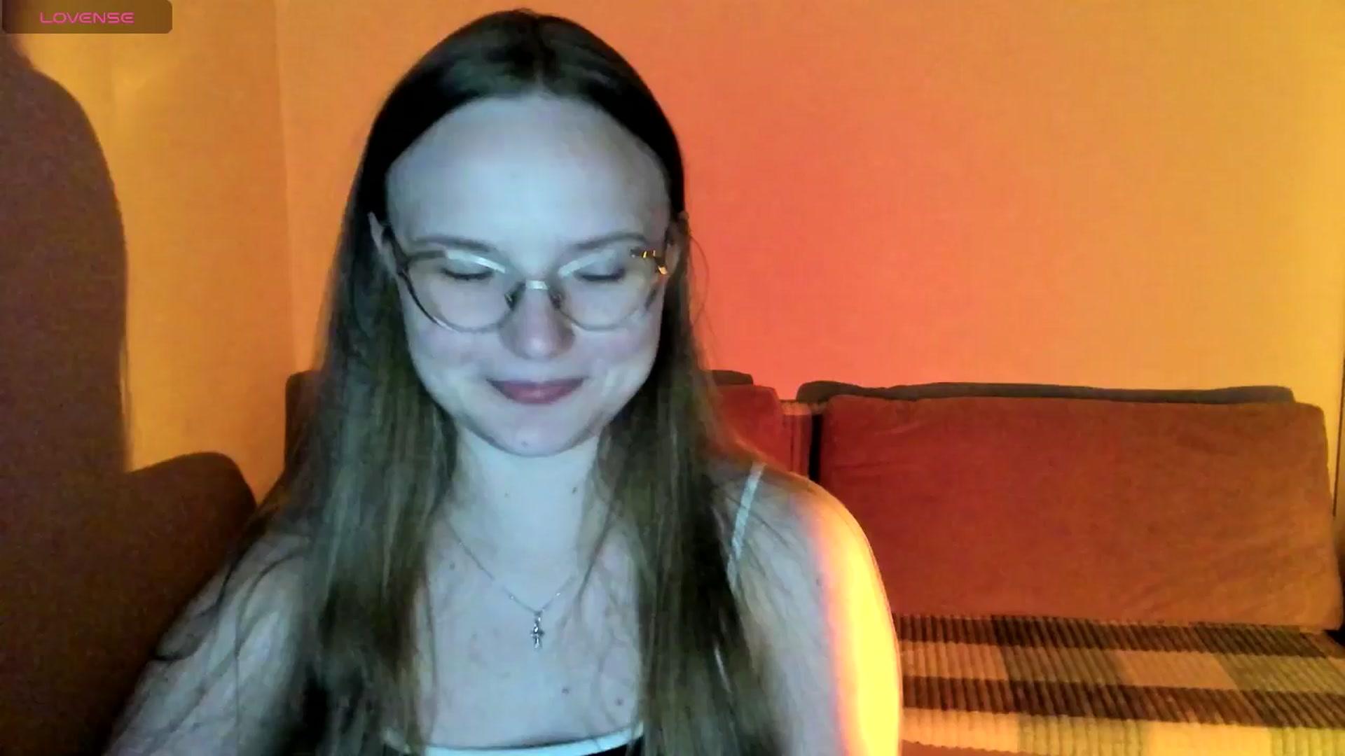 Gallery image thumbnail from Shy_Melany's myfreecams stream on, 08/28/2025, 19:33 image 16 of 20