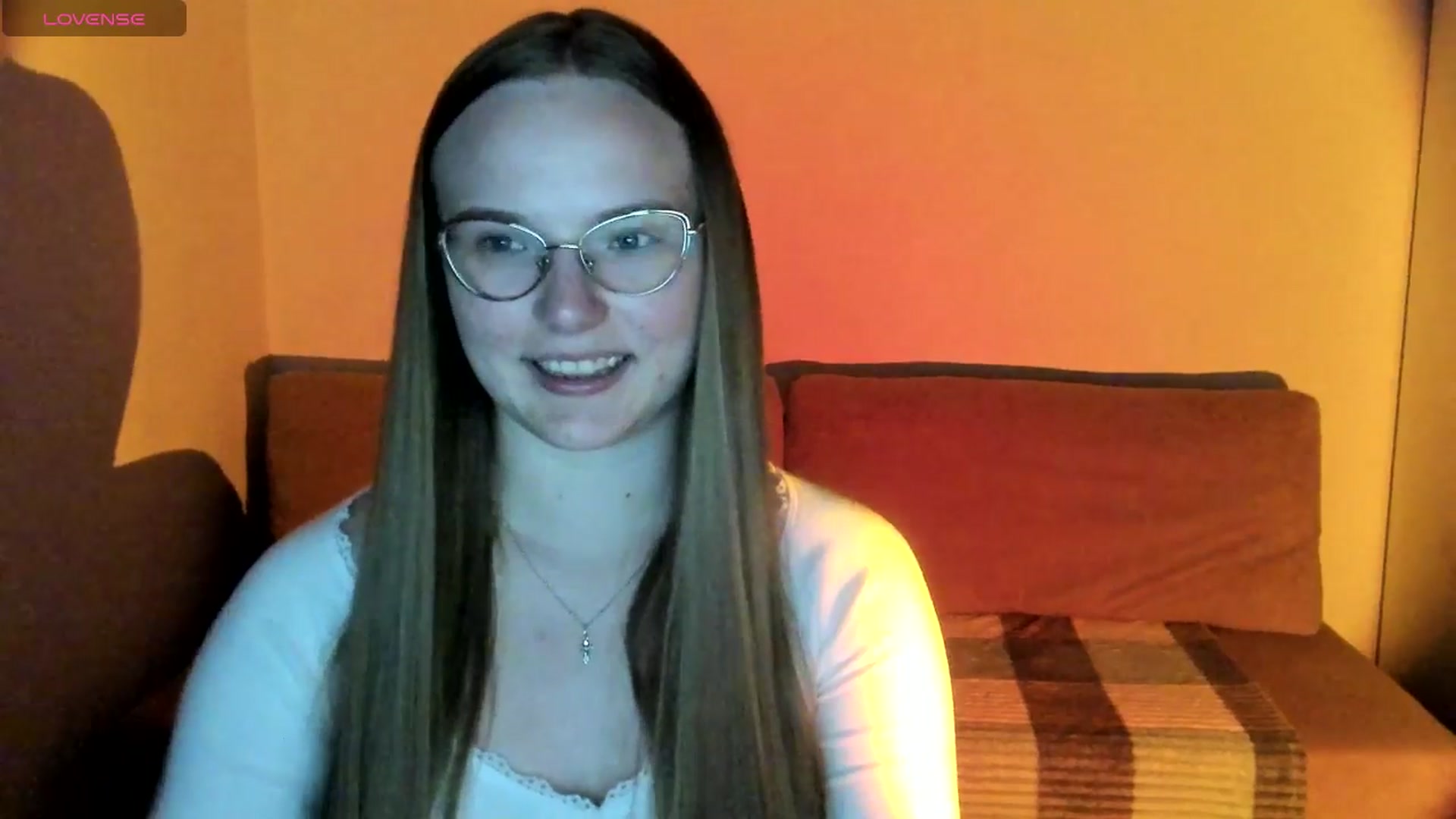 Gallery image thumbnail from Shy_Melany's myfreecams stream on, 09/08/2025, 20:03 image 15 of 20