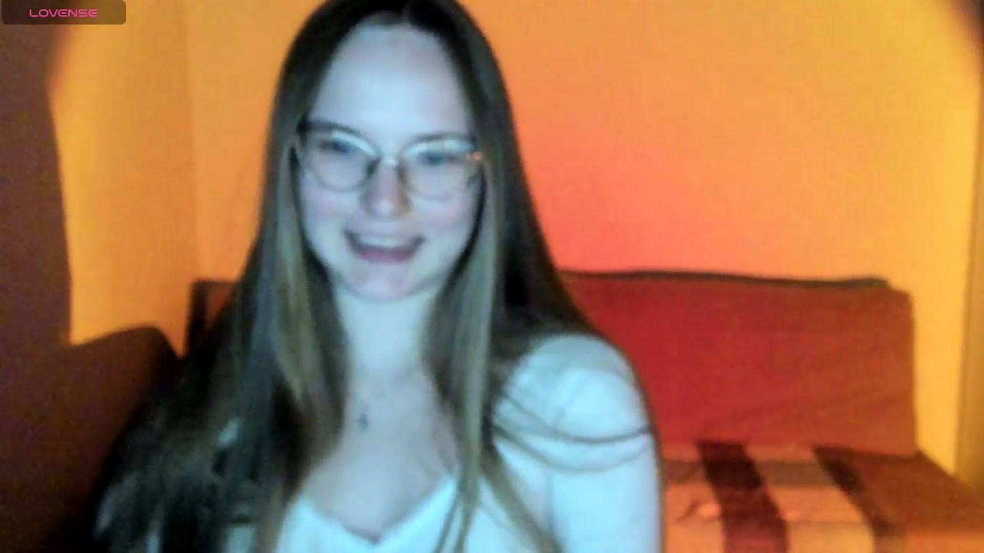 Gallery image thumbnail from Shy_Melany's myfreecams stream on, 09/10/2025, 19:59 image 17 of 20
