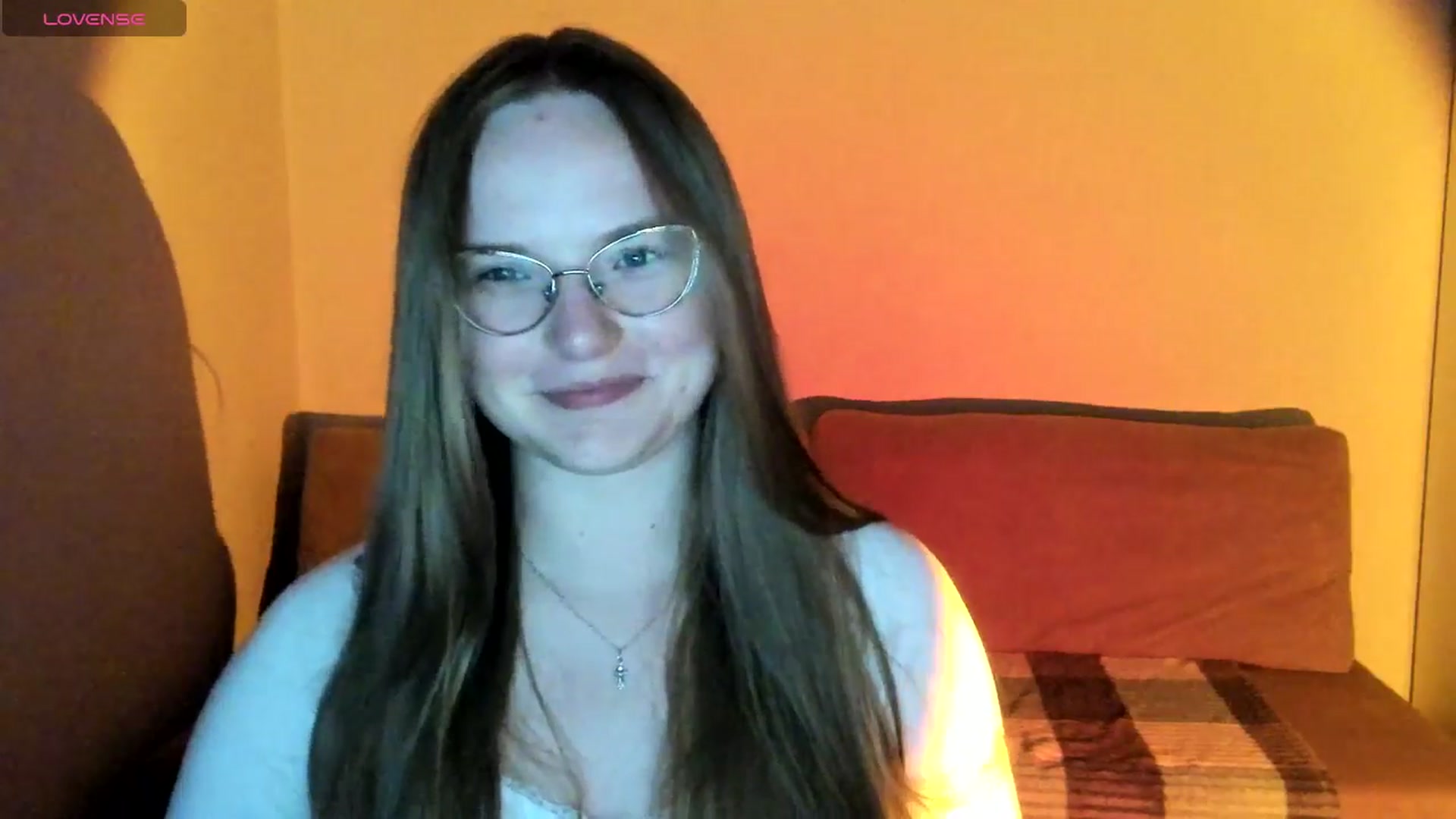 Gallery image thumbnail from Shy_Melany's myfreecams stream on, 09/10/2025, 19:59 image 11 of 20