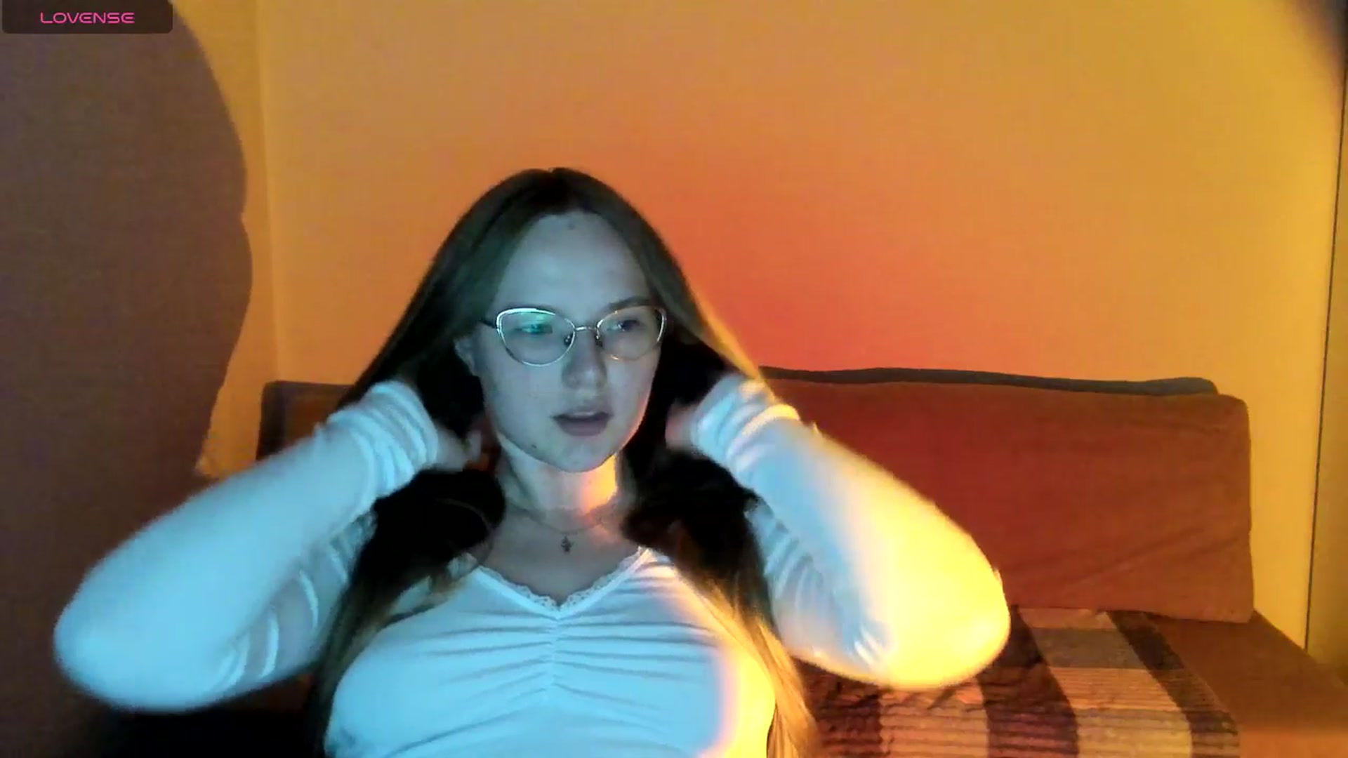 Gallery image thumbnail from Shy_Melany's myfreecams stream on, 09/10/2025, 19:59 image 4 of 20