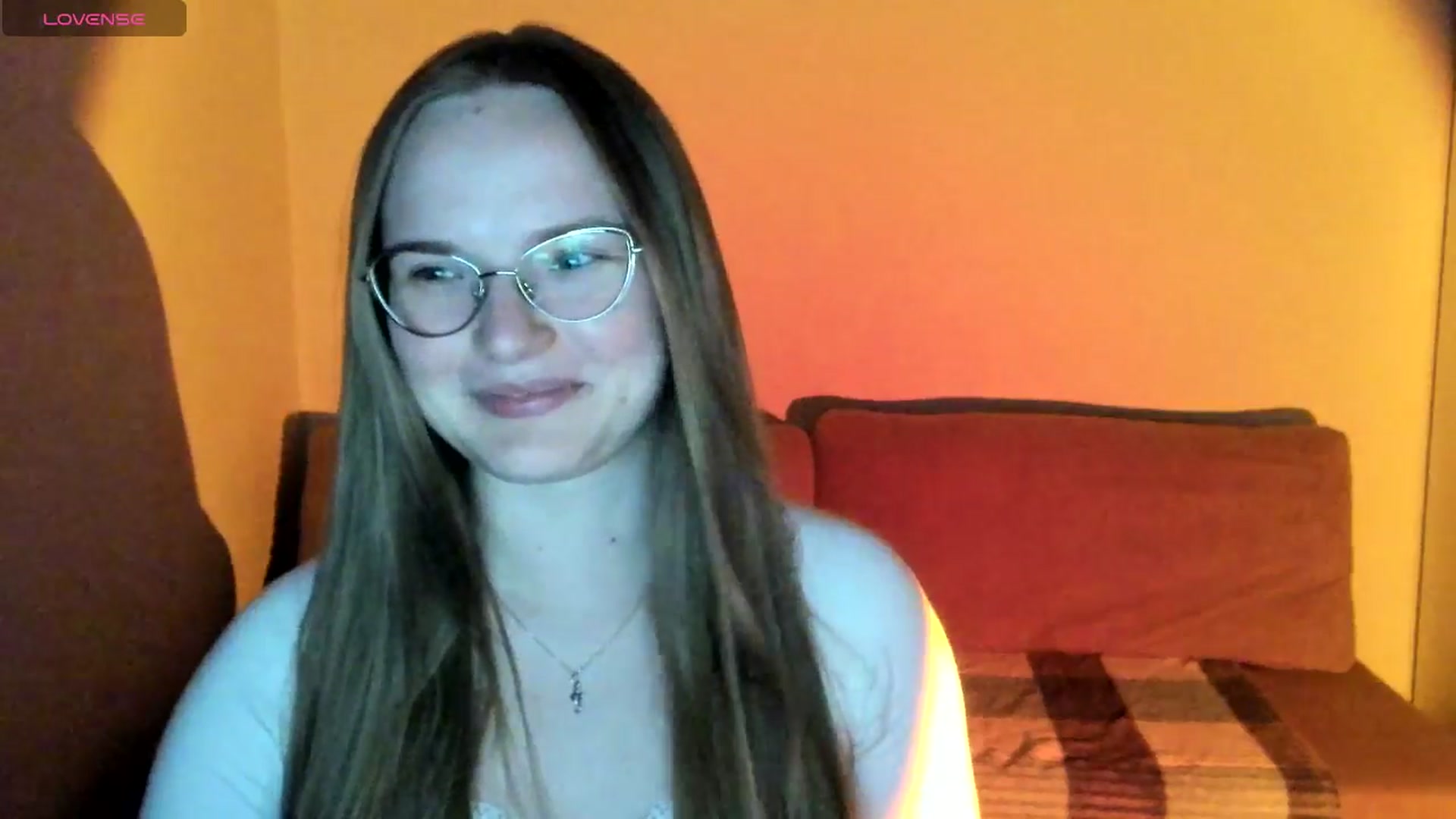 Gallery image thumbnail from Shy_Melany's myfreecams stream on, 09/10/2025, 19:59 image 14 of 20