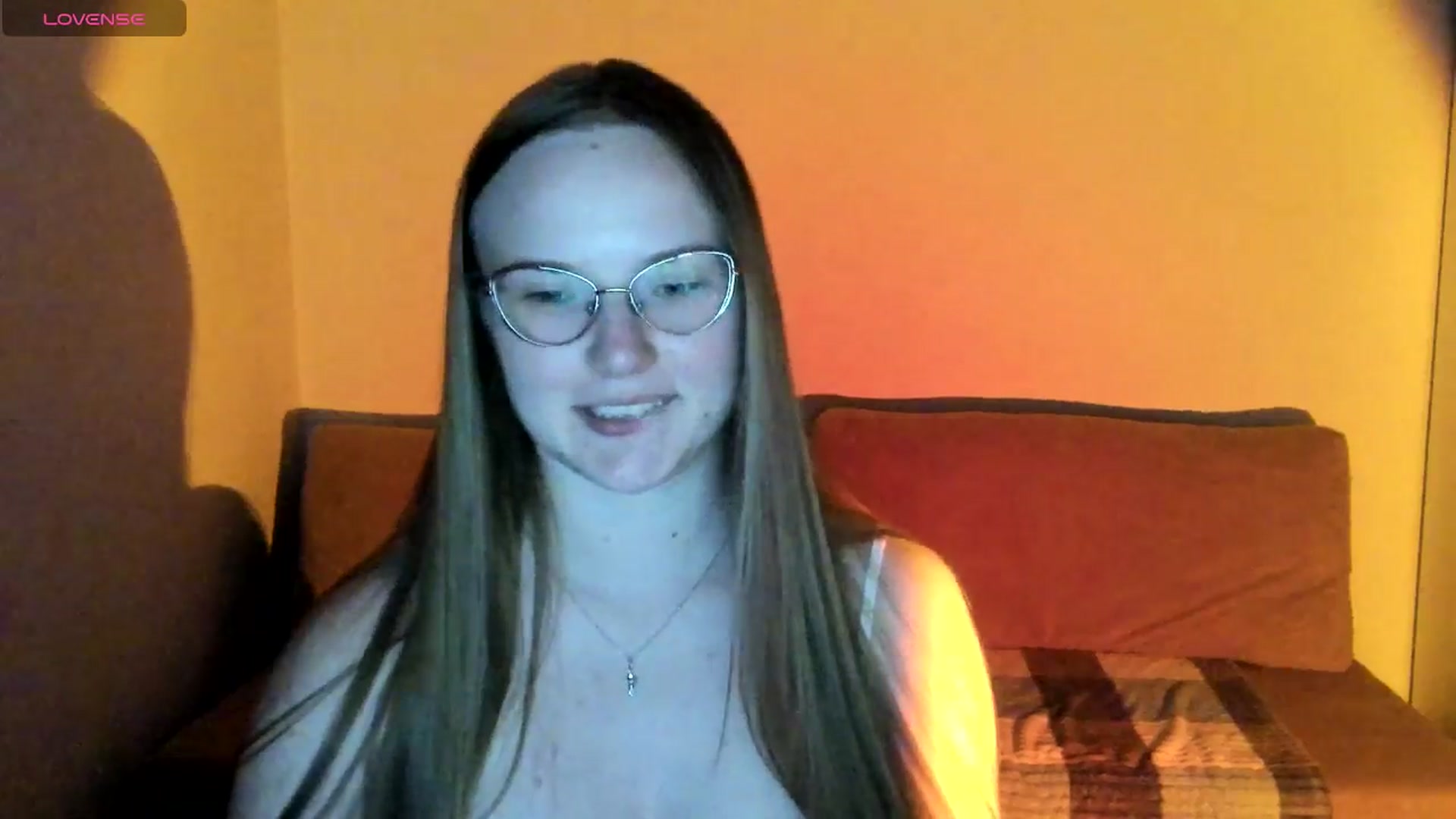 Gallery image thumbnail from Shy_Melany's myfreecams stream on, 09/11/2025, 17:57 image 11 of 20