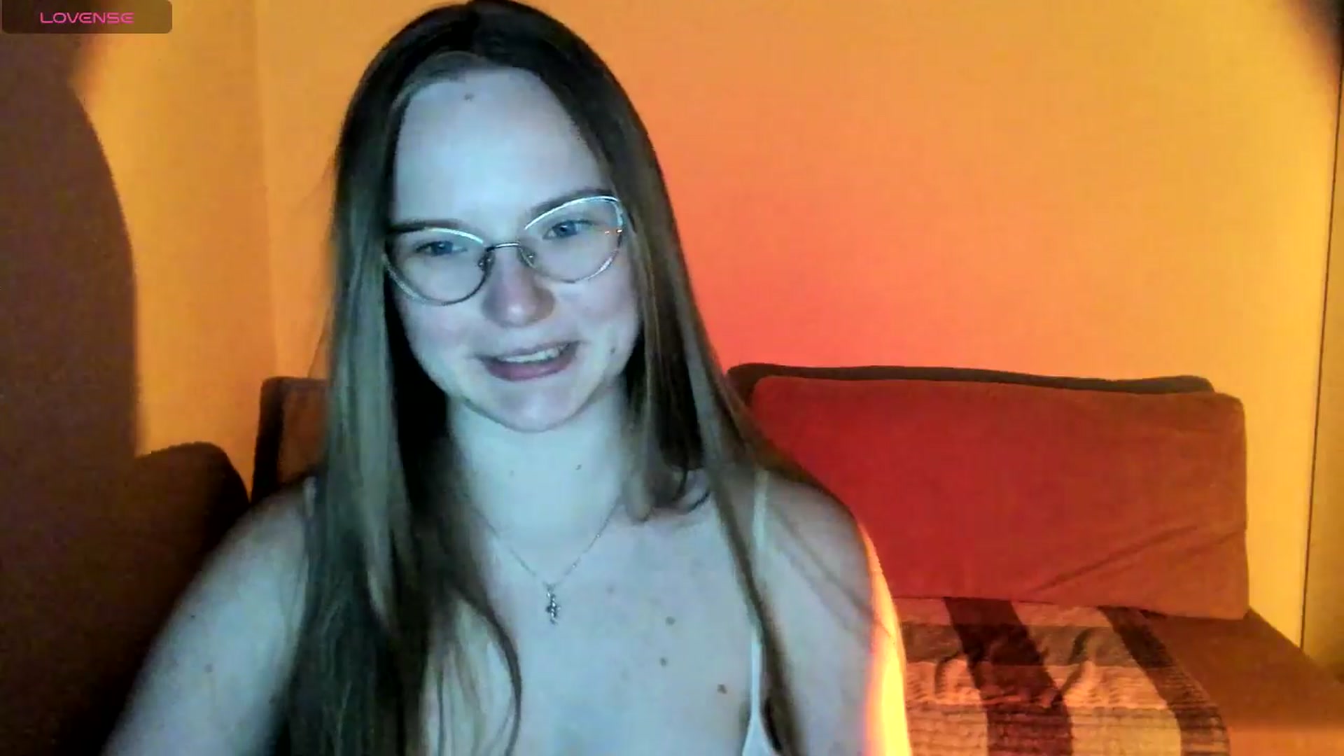 Gallery image thumbnail from Shy_Melany's myfreecams stream on, 09/11/2025, 17:57 image 16 of 20
