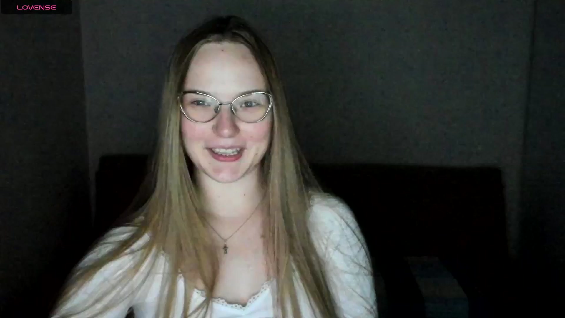 Gallery image thumbnail from Shy_Melany's myfreecams stream on, 09/14/2025, 16:42 image 17 of 20