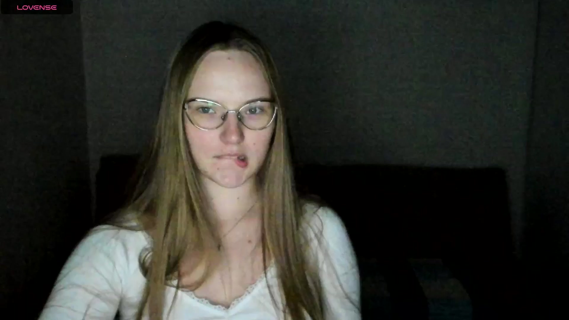 Gallery image thumbnail from Shy_Melany's myfreecams stream on, 09/14/2025, 16:42 image 19 of 20