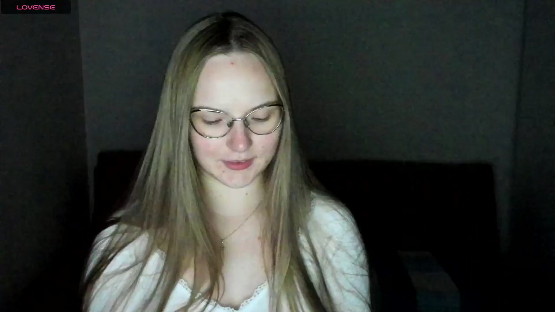 Gallery image thumbnail from Shy_Melany's myfreecams stream on, 09/14/2025, 16:42 image 16 of 20