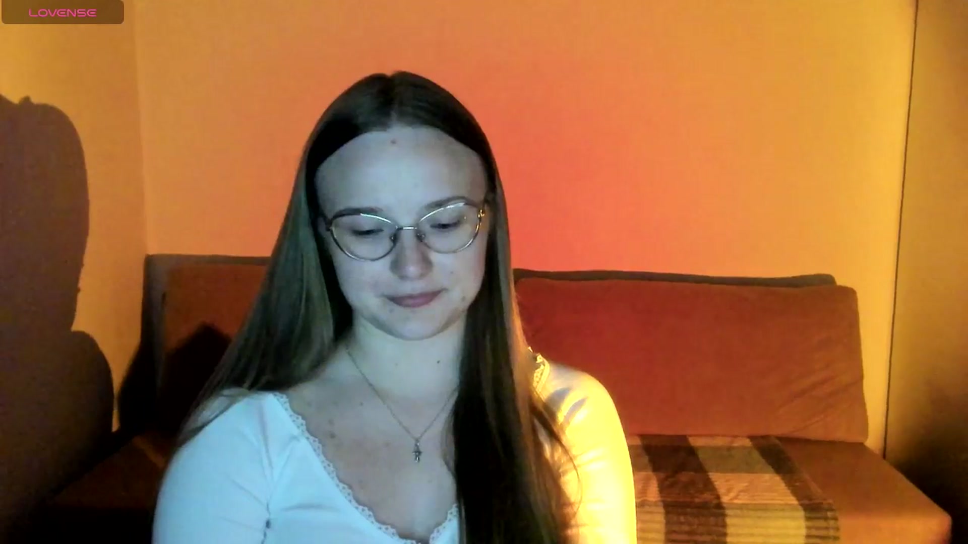 Gallery image thumbnail from Shy_Melany's myfreecams stream on, 09/15/2025, 24:09 image 4 of 20
