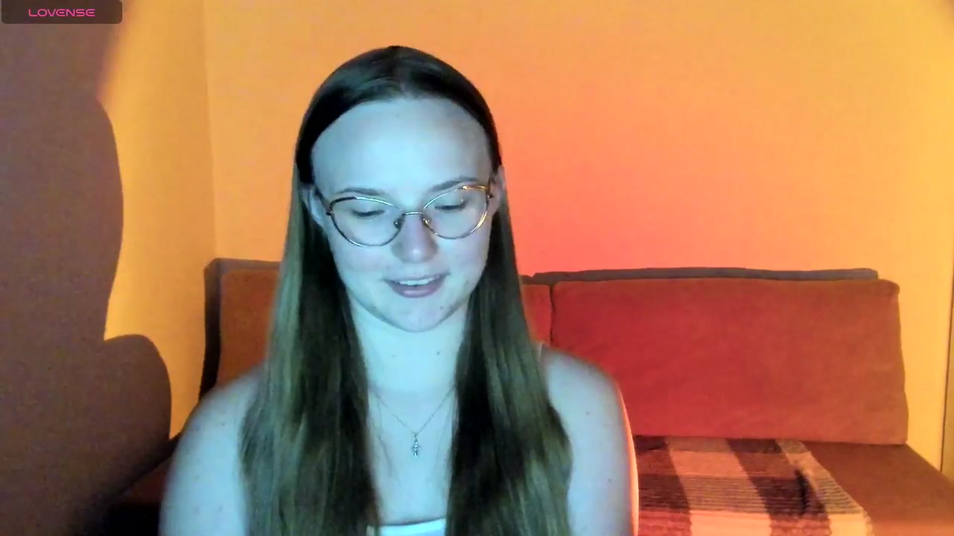Gallery image thumbnail from Shy_Melany's myfreecams stream on, 09/27/2025, 01:14 image 19 of 20