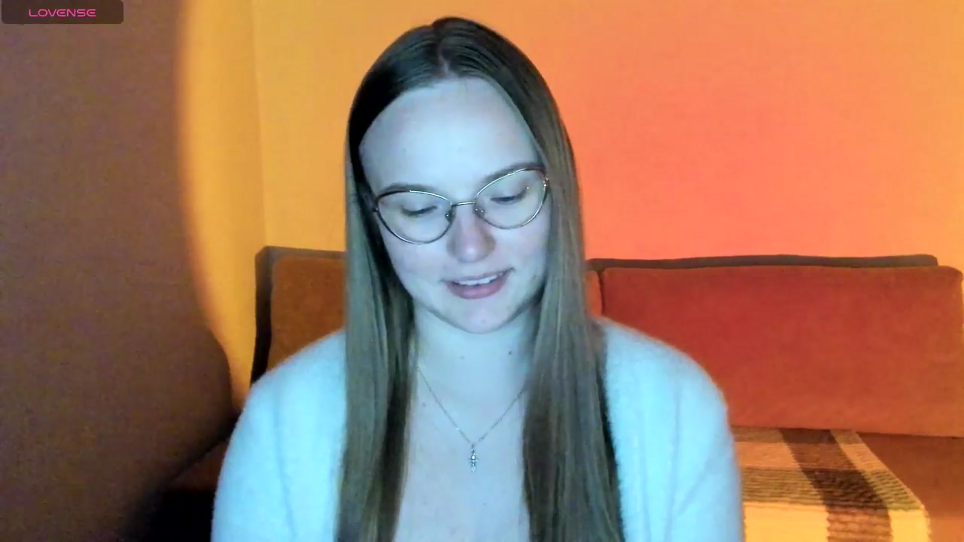 Gallery image thumbnail from Shy_Melany's myfreecams stream on, 09/28/2025, 23:49 image 9 of 20
