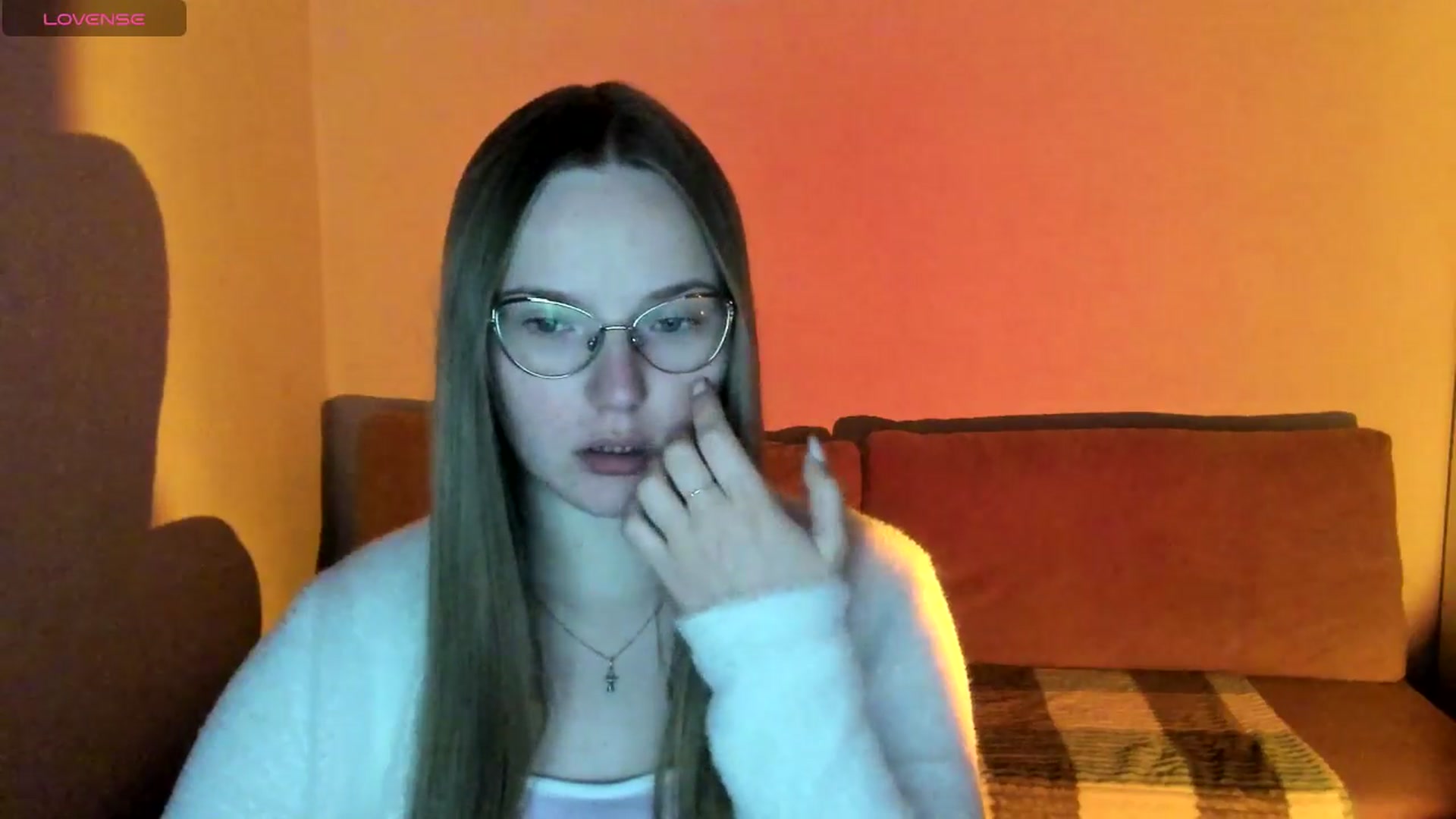 Gallery image thumbnail from Shy_Melany's myfreecams stream on, 09/30/2025, 23:22 image 7 of 20