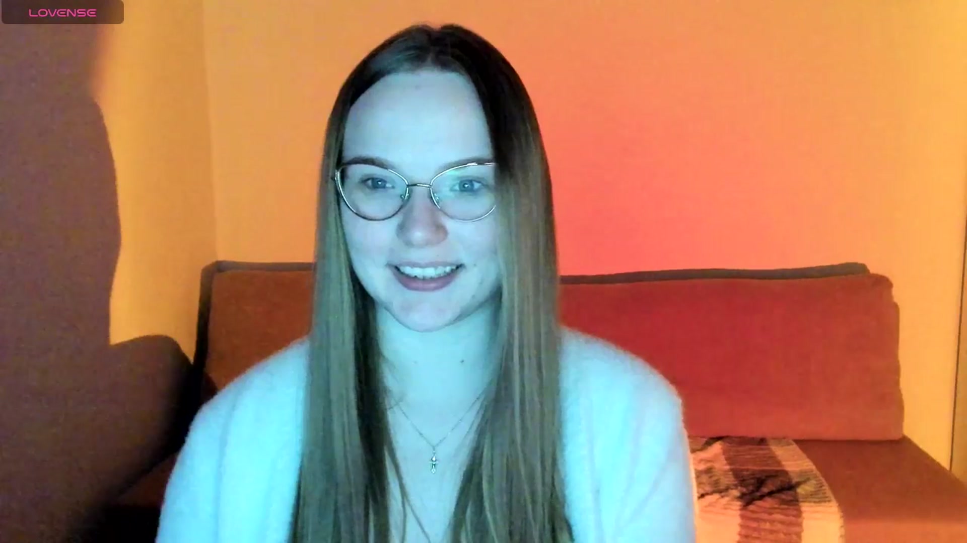 Gallery image thumbnail from Shy_Melany's myfreecams stream on, 10/06/2025, 21:46 image 17 of 20