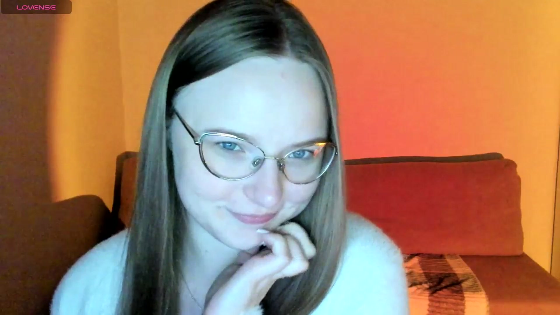 Gallery image thumbnail from Shy_Melany's myfreecams stream on, 10/06/2025, 22:39 image 9 of 20