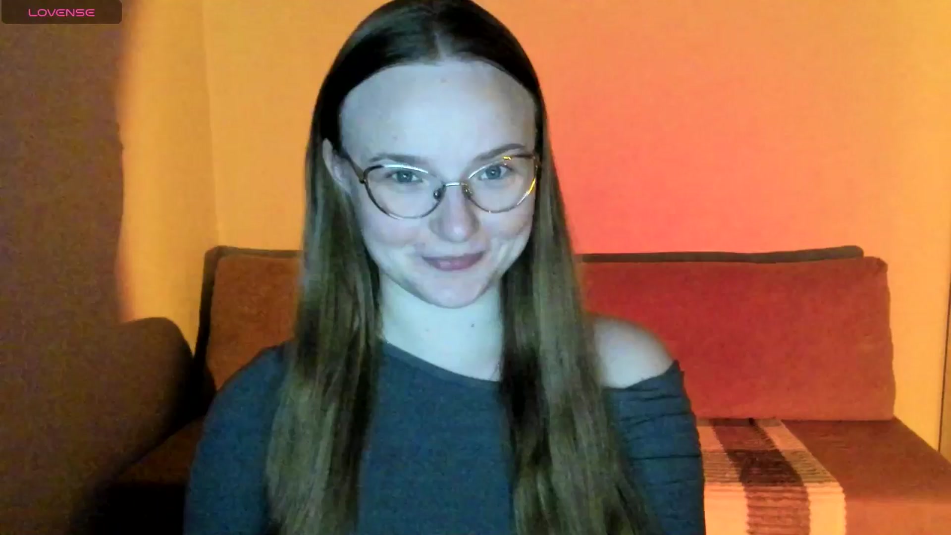 Gallery image thumbnail from Shy_Melany's myfreecams stream on, 10/08/2025, 19:06 image 12 of 20