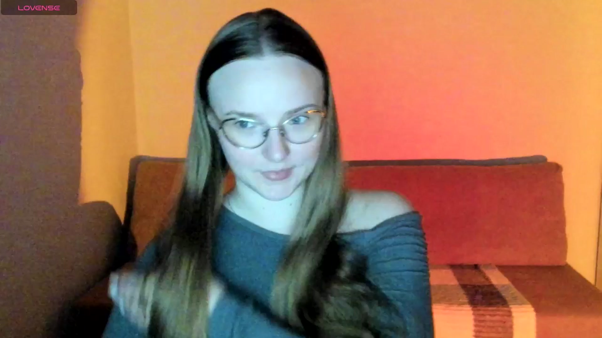 Gallery image thumbnail from Shy_Melany's myfreecams stream on, 10/08/2025, 19:06 image 19 of 20