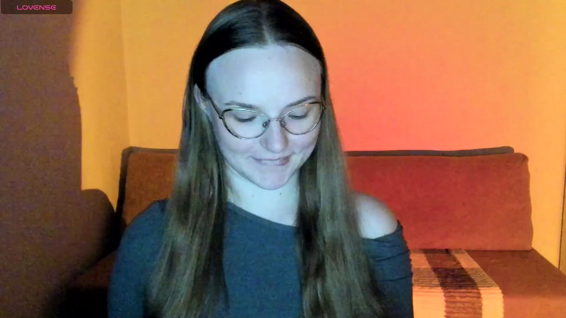 Gallery image thumbnail from Shy_Melany's myfreecams stream on, 10/08/2025, 19:06 image 14 of 20