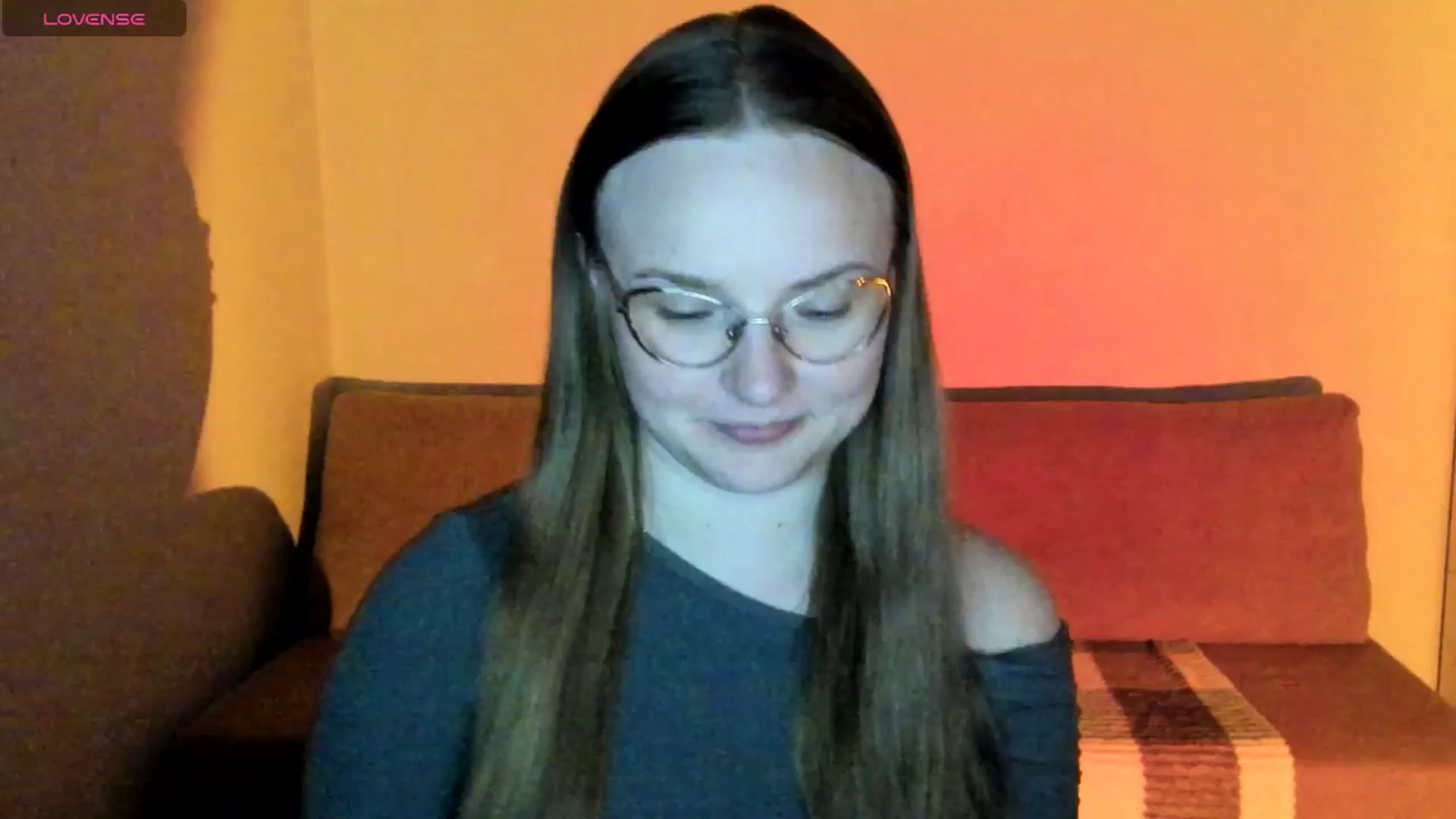Gallery image thumbnail from Shy_Melany's myfreecams stream on, 10/08/2025, 19:06 image 5 of 20