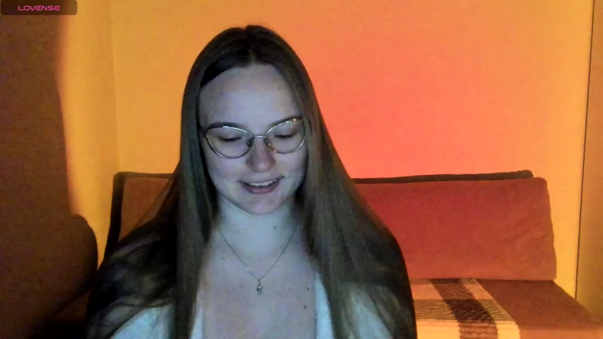 Gallery image thumbnail from Shy_Melany's myfreecams stream on, 10/14/2025, 16:27 image 2 of 20