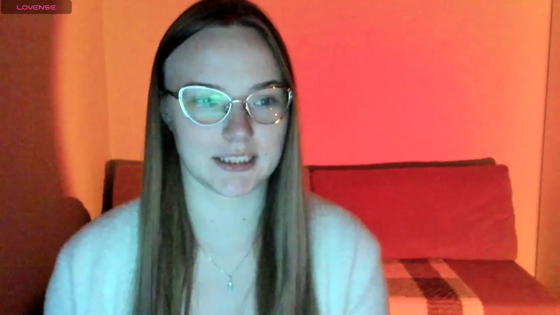 Gallery image thumbnail from Shy_Melany's myfreecams stream on, 10/14/2025, 16:27 image 5 of 20