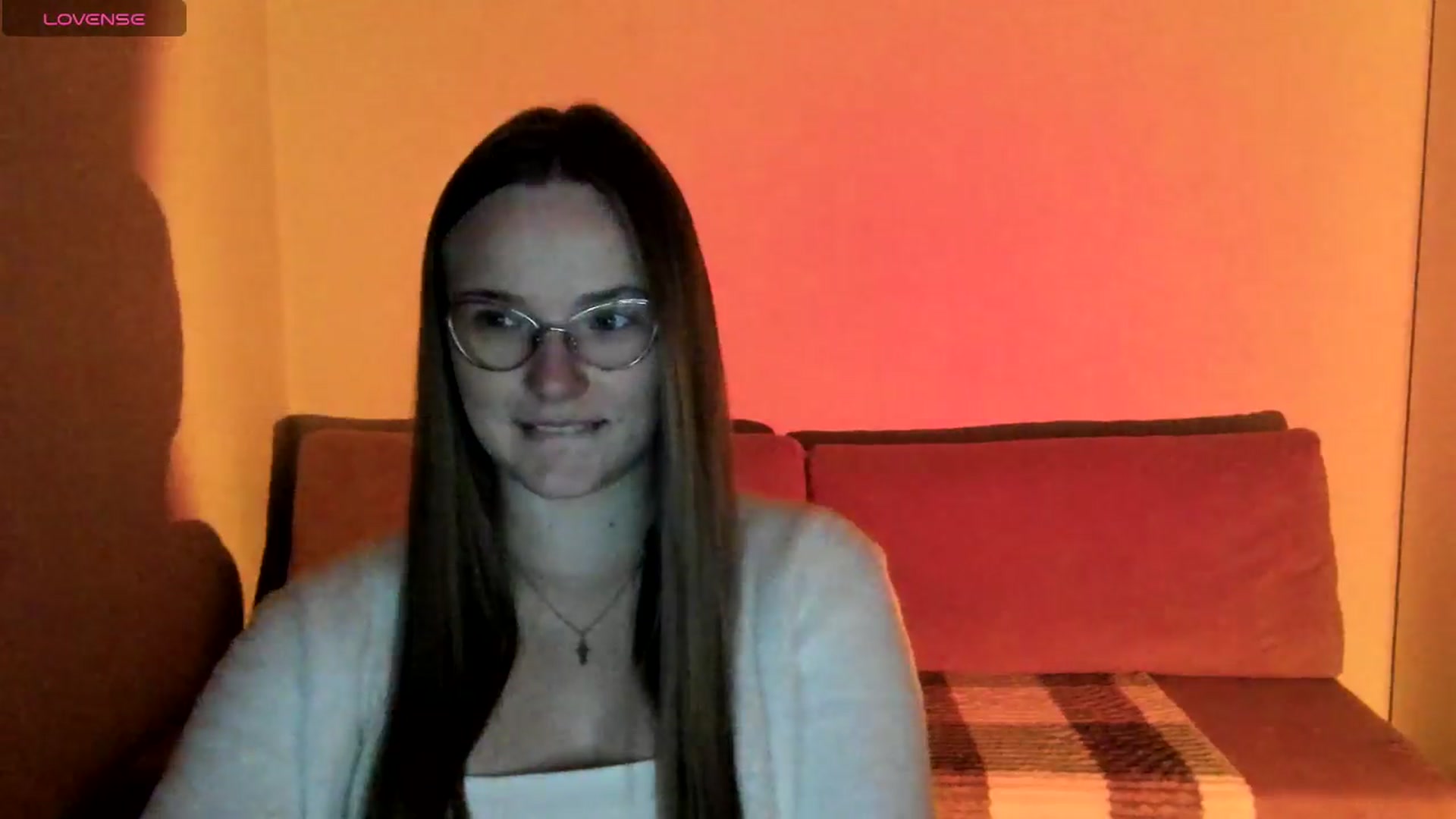 Gallery image thumbnail from Shy_Melany's myfreecams stream on, 10/14/2025, 16:27 image 10 of 20