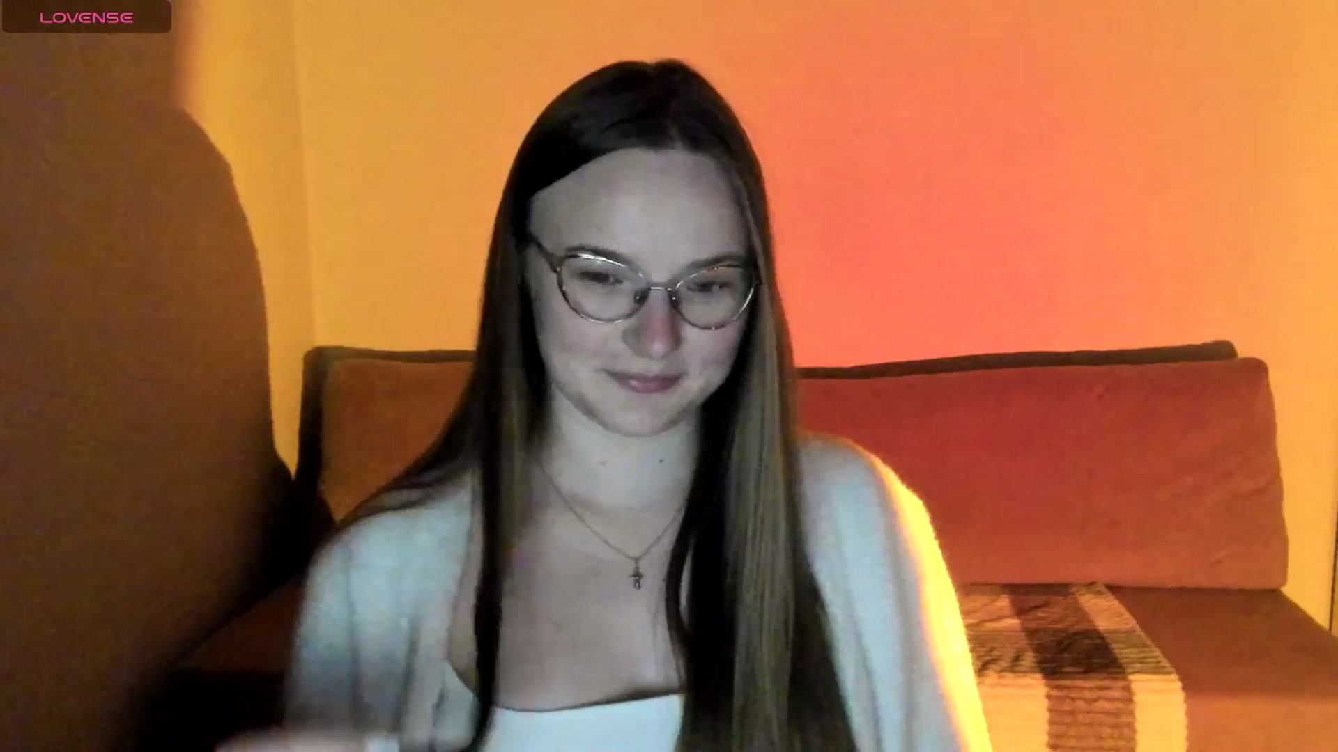 Gallery image thumbnail from Shy_Melany's myfreecams stream on, 10/14/2025, 22:32 image 18 of 20