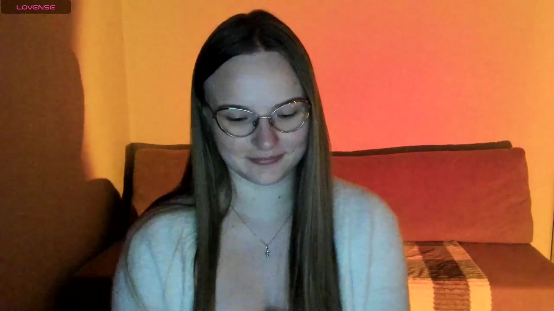 Gallery image thumbnail from Shy_Melany's myfreecams stream on, 10/14/2025, 22:32 image 15 of 20