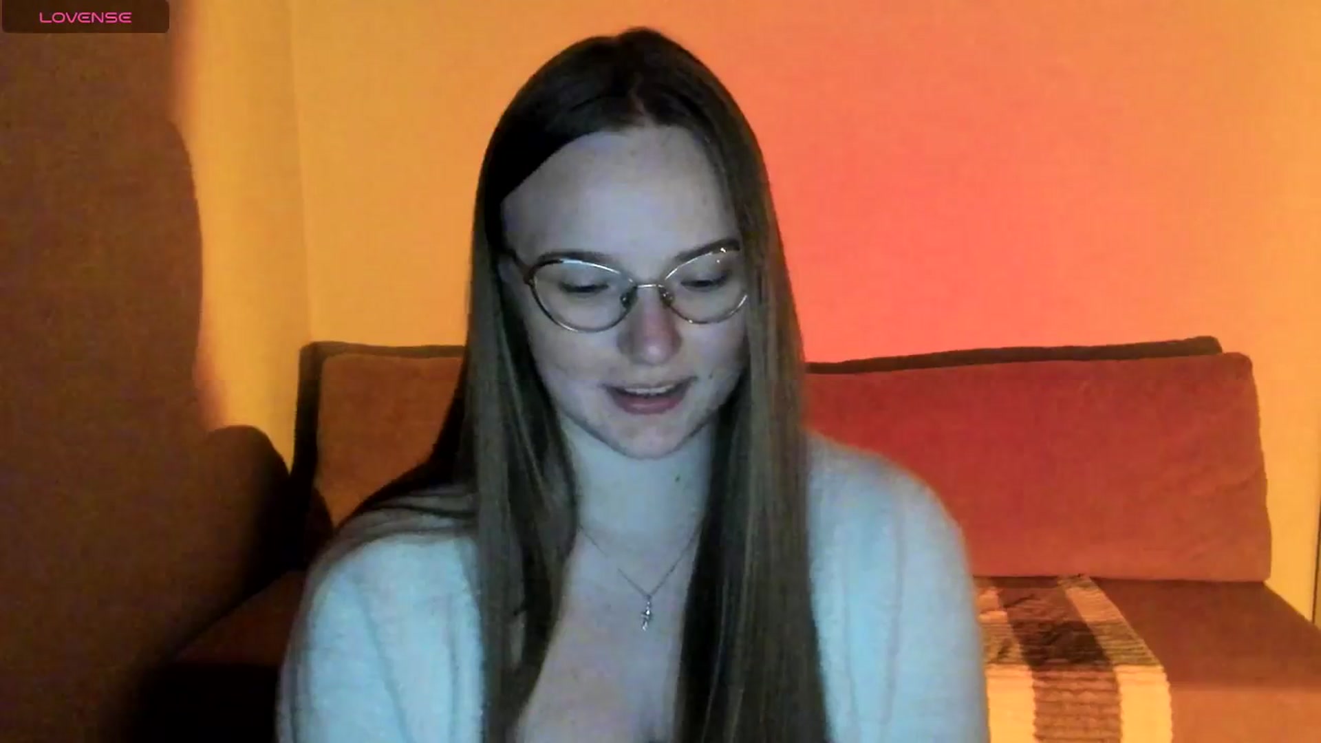 Gallery image thumbnail from Shy_Melany's myfreecams stream on, 10/14/2025, 22:32 image 19 of 20