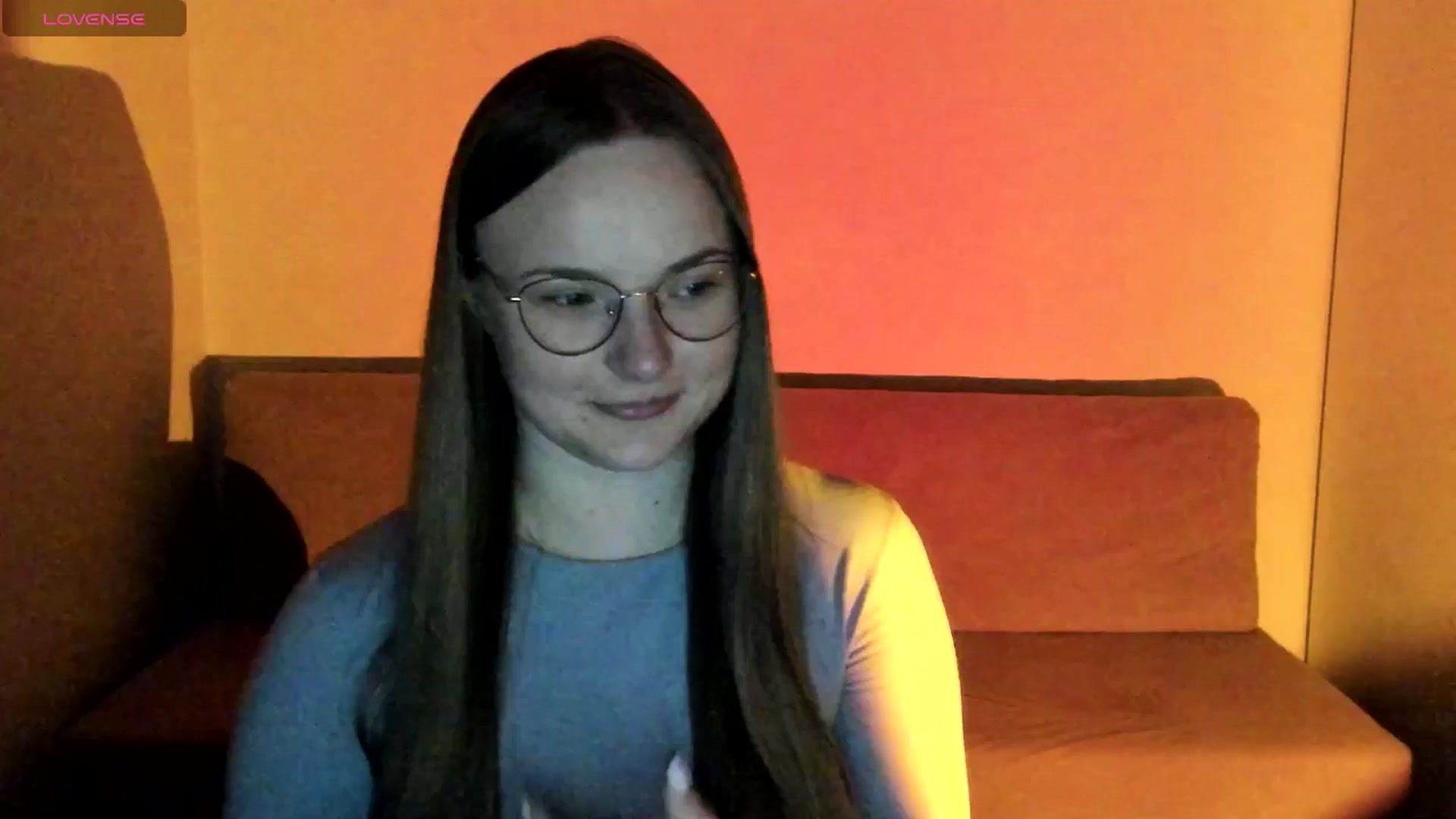 Gallery image thumbnail from Shy_Melany's myfreecams stream on, 11/10/2025, 17:58 image 4 of 20
